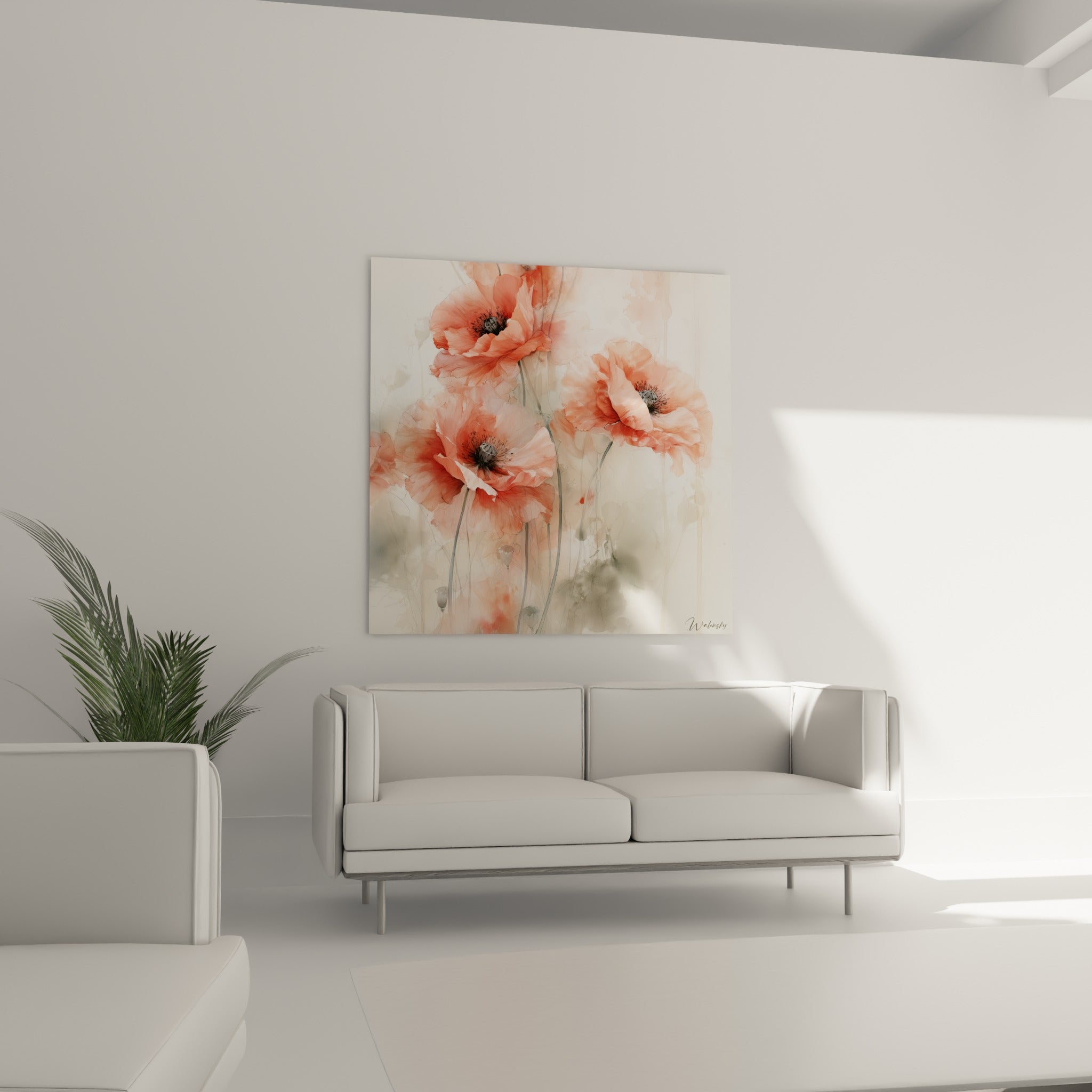 Fleurs de coquelicot corail et ivoire au-dessus d'un canapé dans un salon lumineux