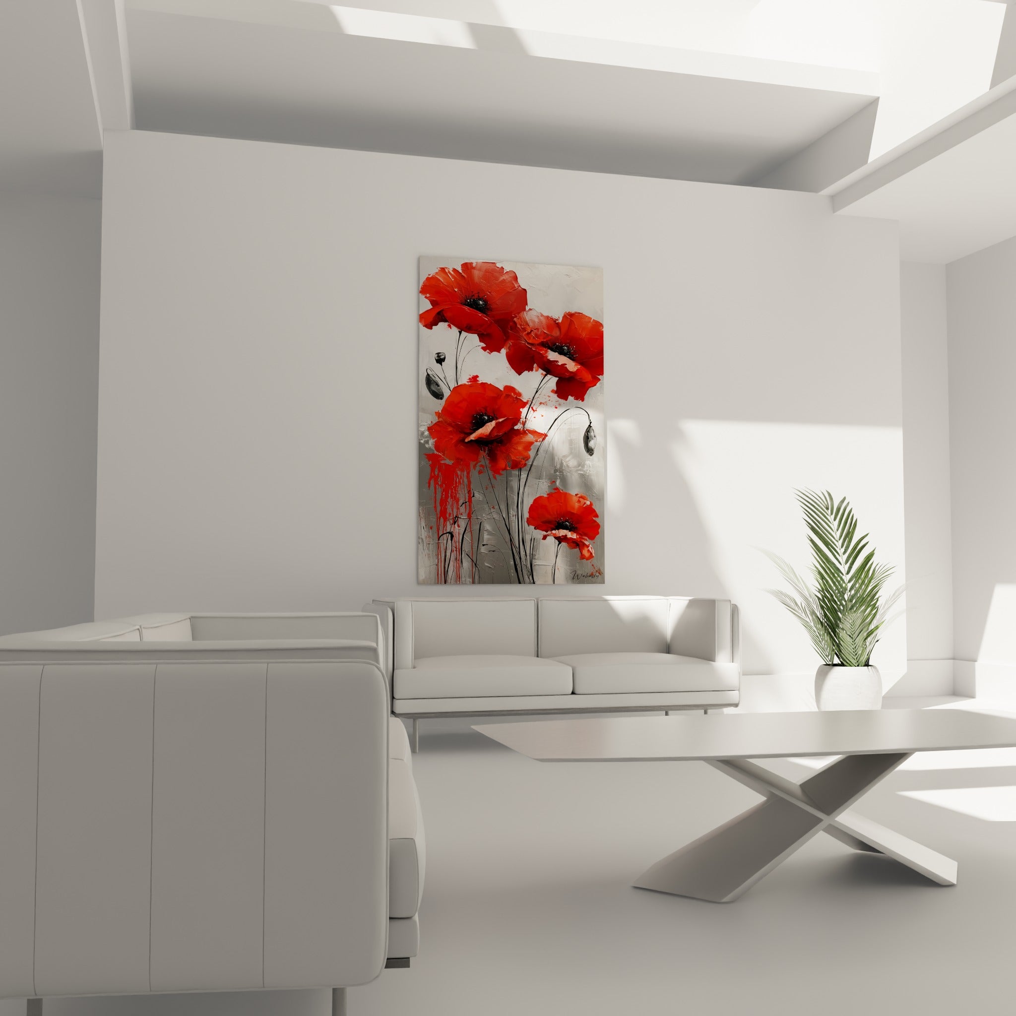 Fleurs rouges aux coulures dramatiques sur fond gris perle, au-dessus d'un canapé dans un salon lumineux