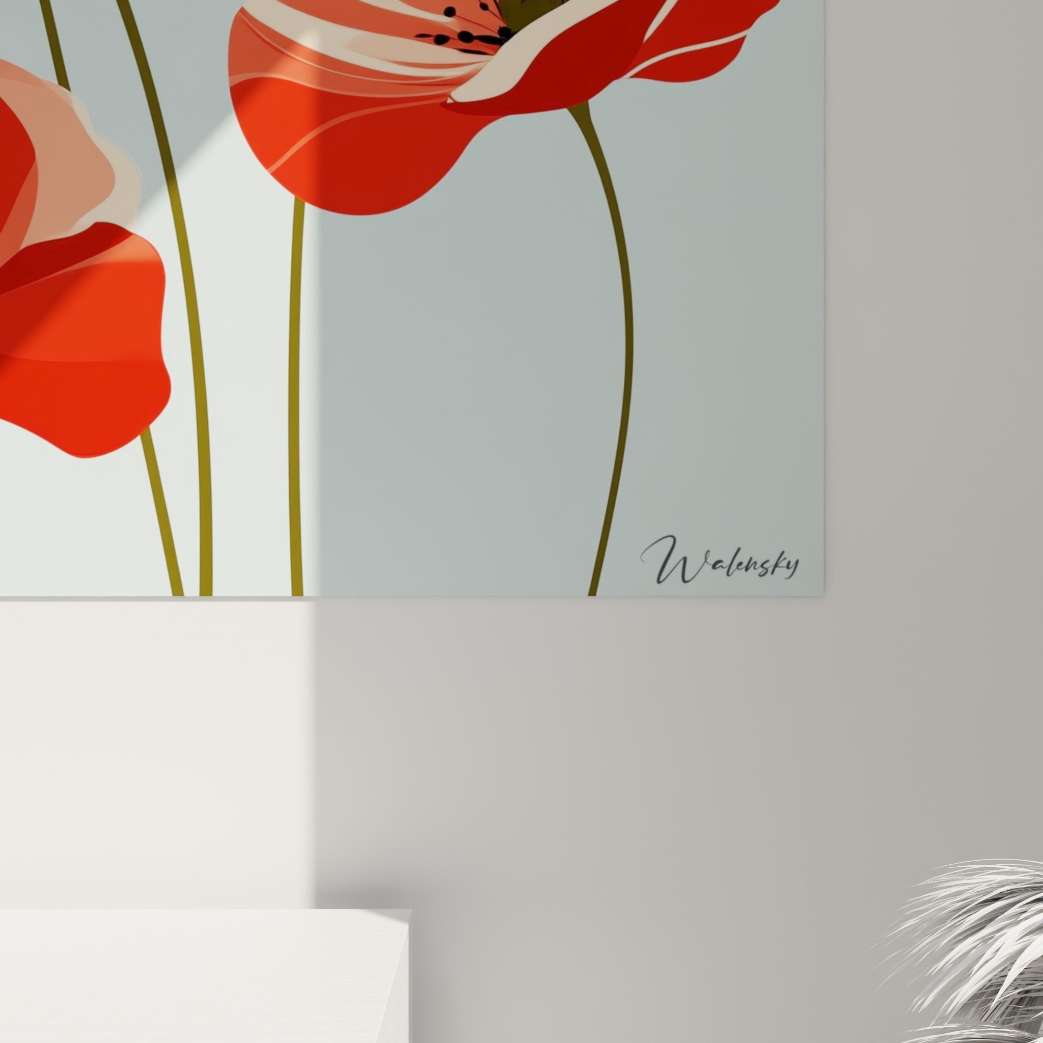 Grain et coulures colorées du cœur sombre du coquelicot, où le rouge et le gris se rencontrent finement