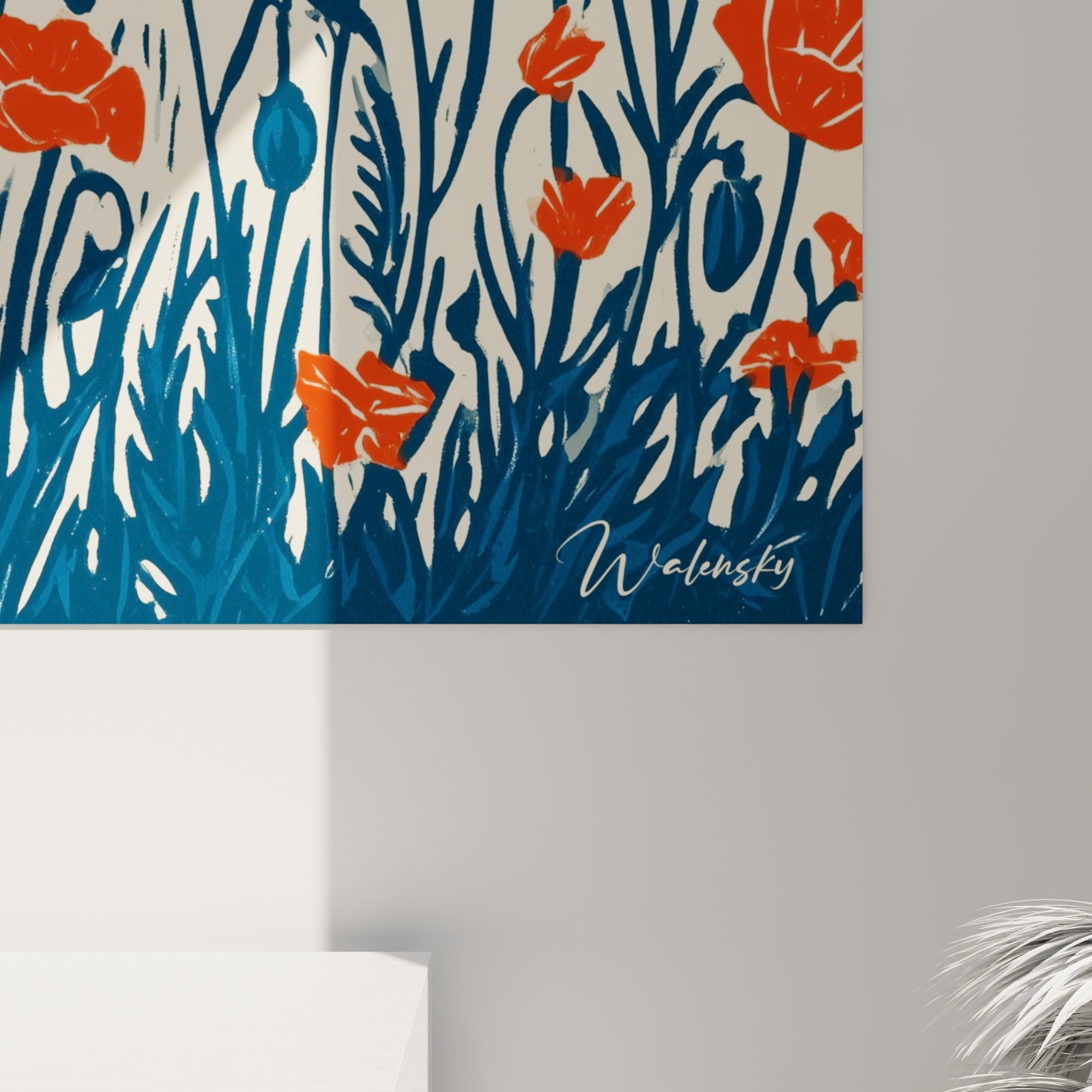 Détail des pétales rouges et du cœur bleu marine des coquelicots, texture graphique et empâtements visibles