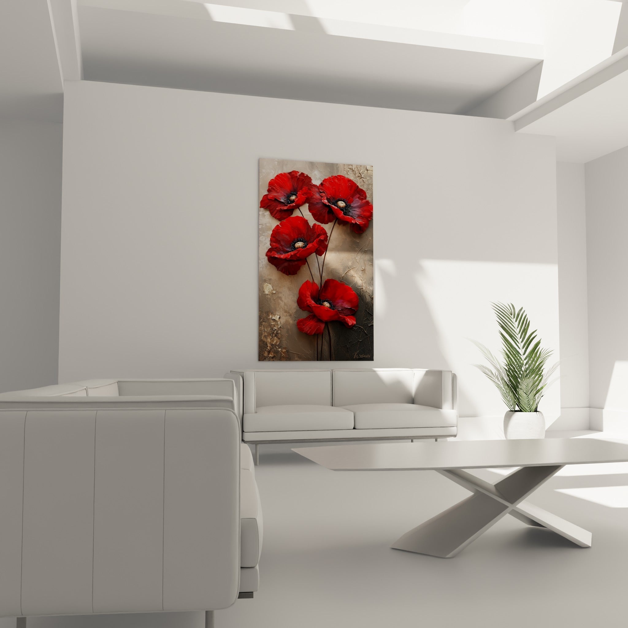 Fleurs de coquelicot rouge écarlate et fond ocre craquelé disposées au-dessus d'un canapé dans un salon lumineux