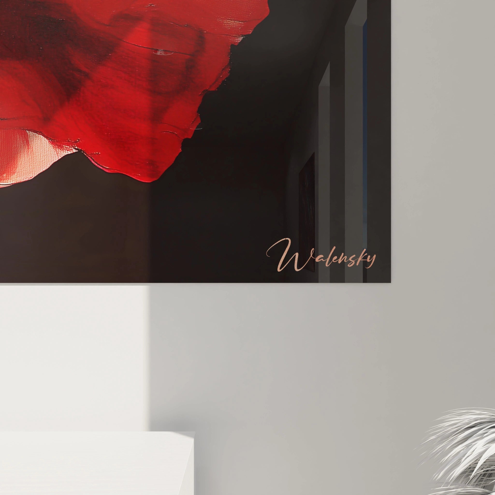 Un tableau coquelicot nature oĂč un coquelicot Ă©clatant se dĂ©tache sur un fond noir, mettant en avant des teintes rouges vives, des dĂ©gradĂ©s subtils et des dĂ©tails sombres au centre de la fleur.