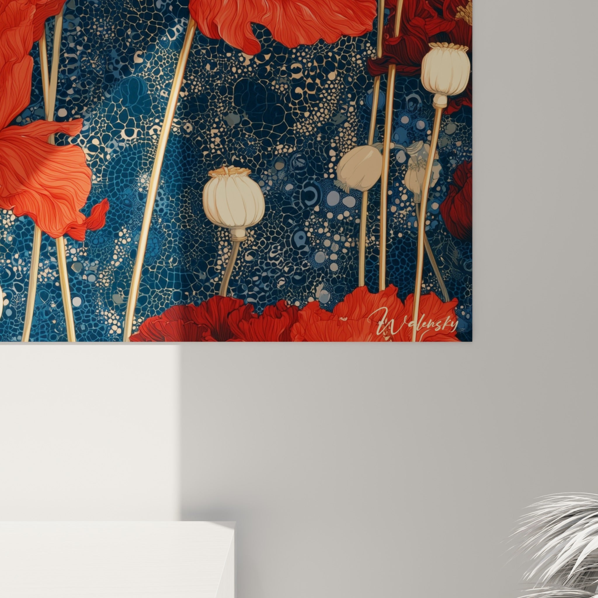 Nervures fines et texture mosaïquée bleu marine visibles en détail sur ce tableau coquelicot rouge