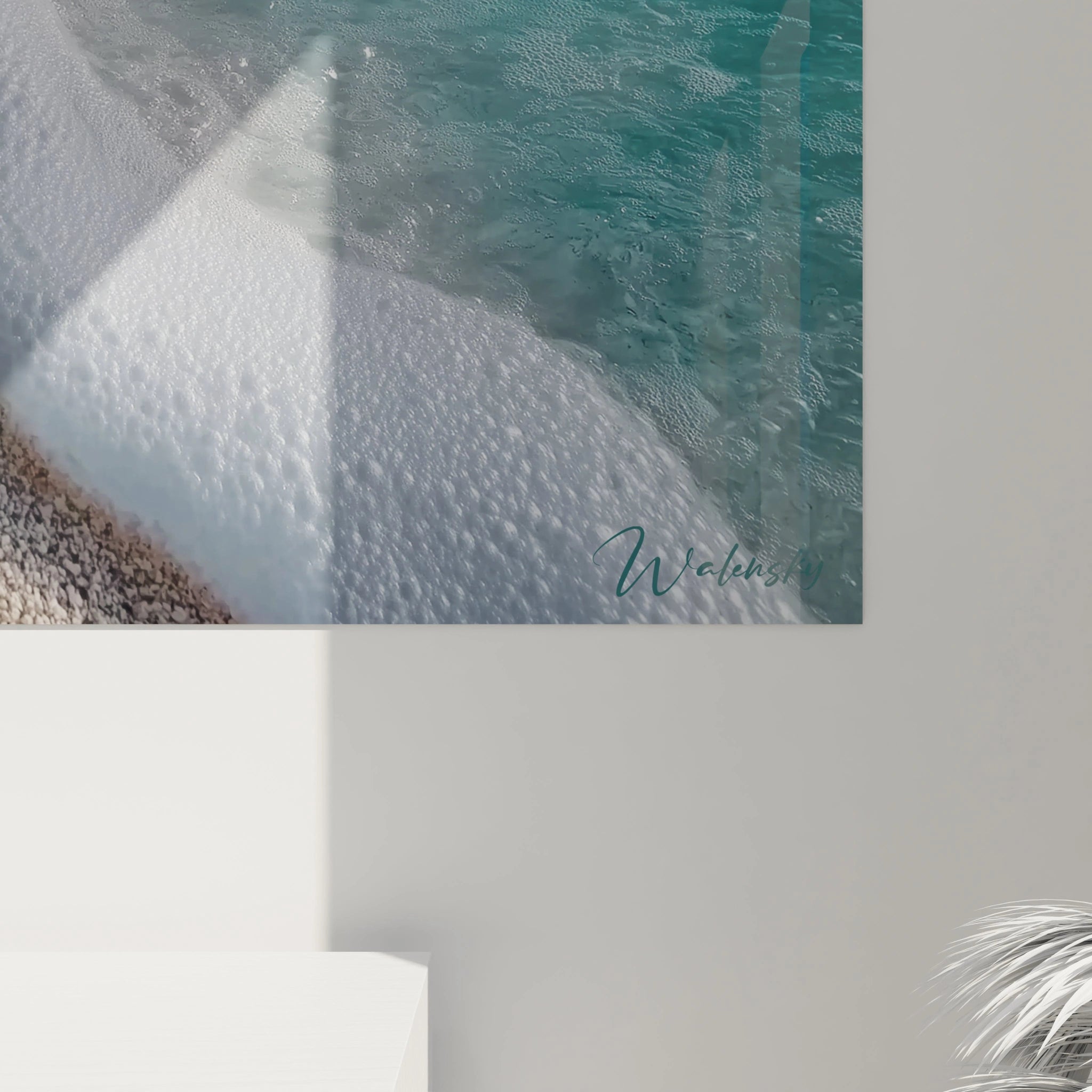 tableau coquillage décoration murale Walensky représentant plage et eau turquoise signée pour salon moderne