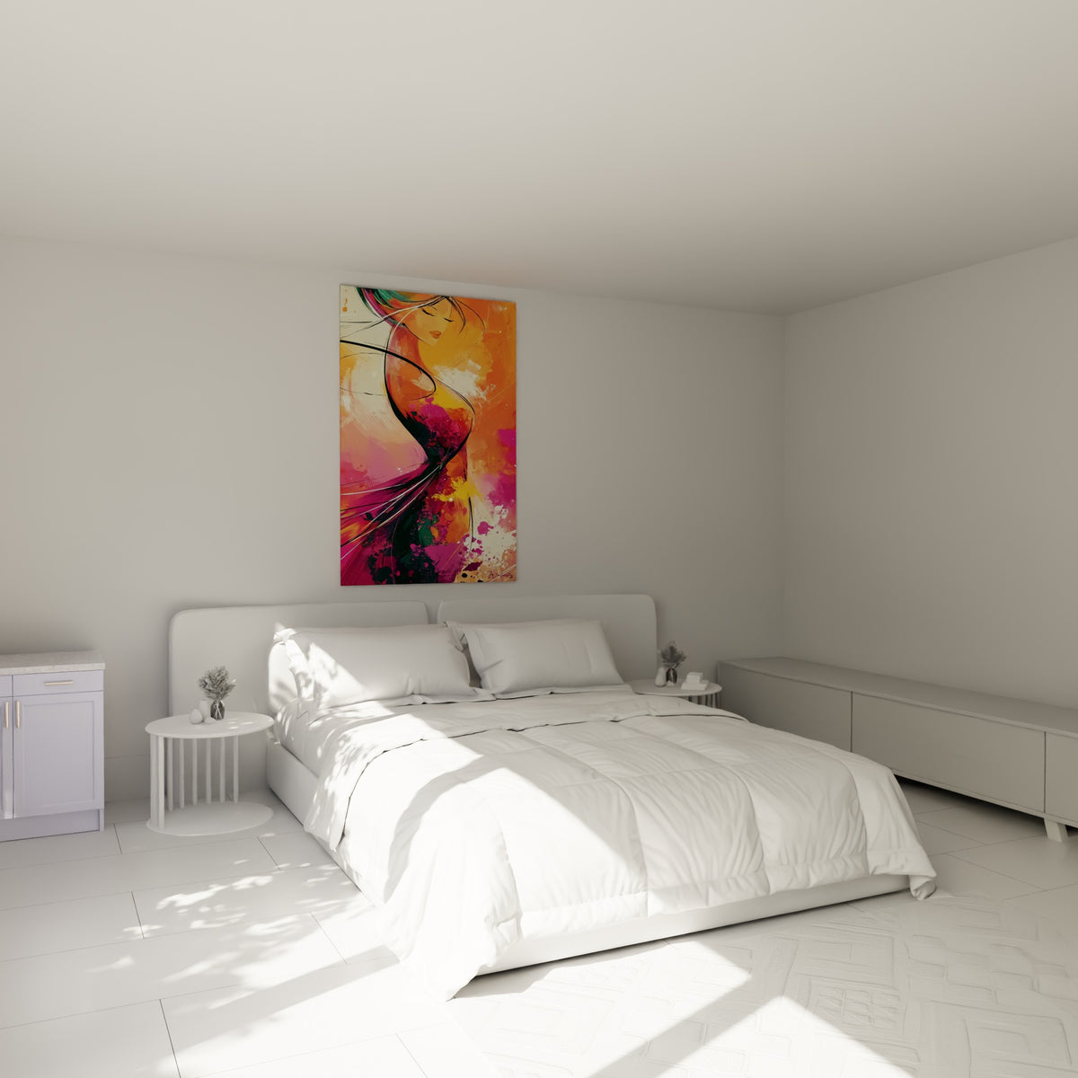 Figure Corps abstrait aux teintes dorées et roses, accrochée au-dessus d'un lit dans une chambre claire