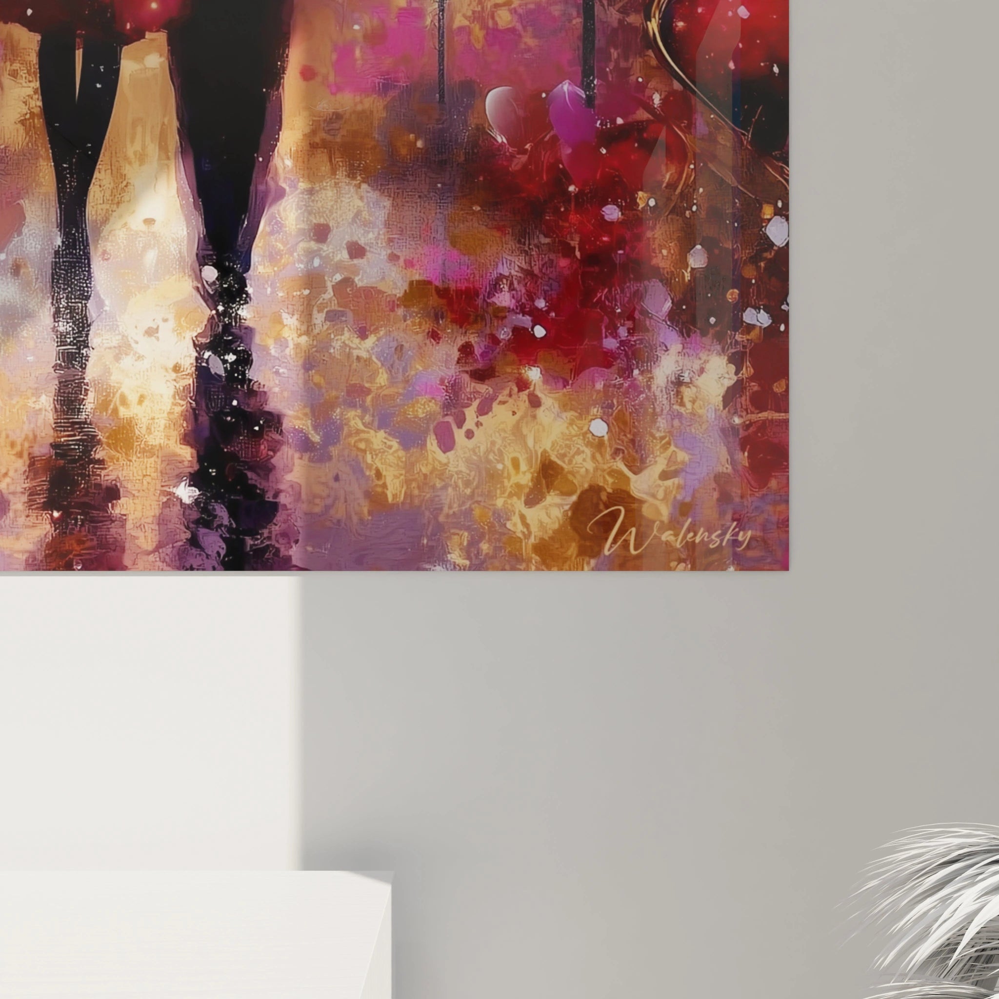 Tableau mural Walensky représentant un couple marchant sur fond abstrait coloré avec coeurs tableau couple amour