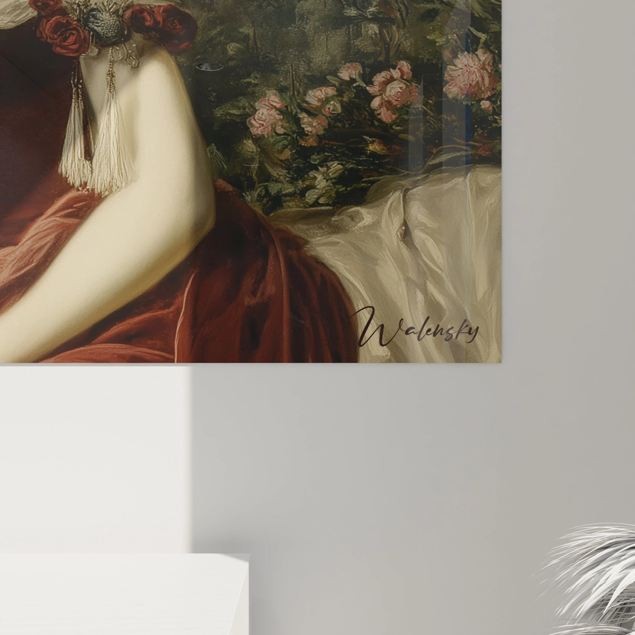 tableau couple aristocratique Walensky mural montrant gros plan d'une femme en robe rouge velours sur fond floral
