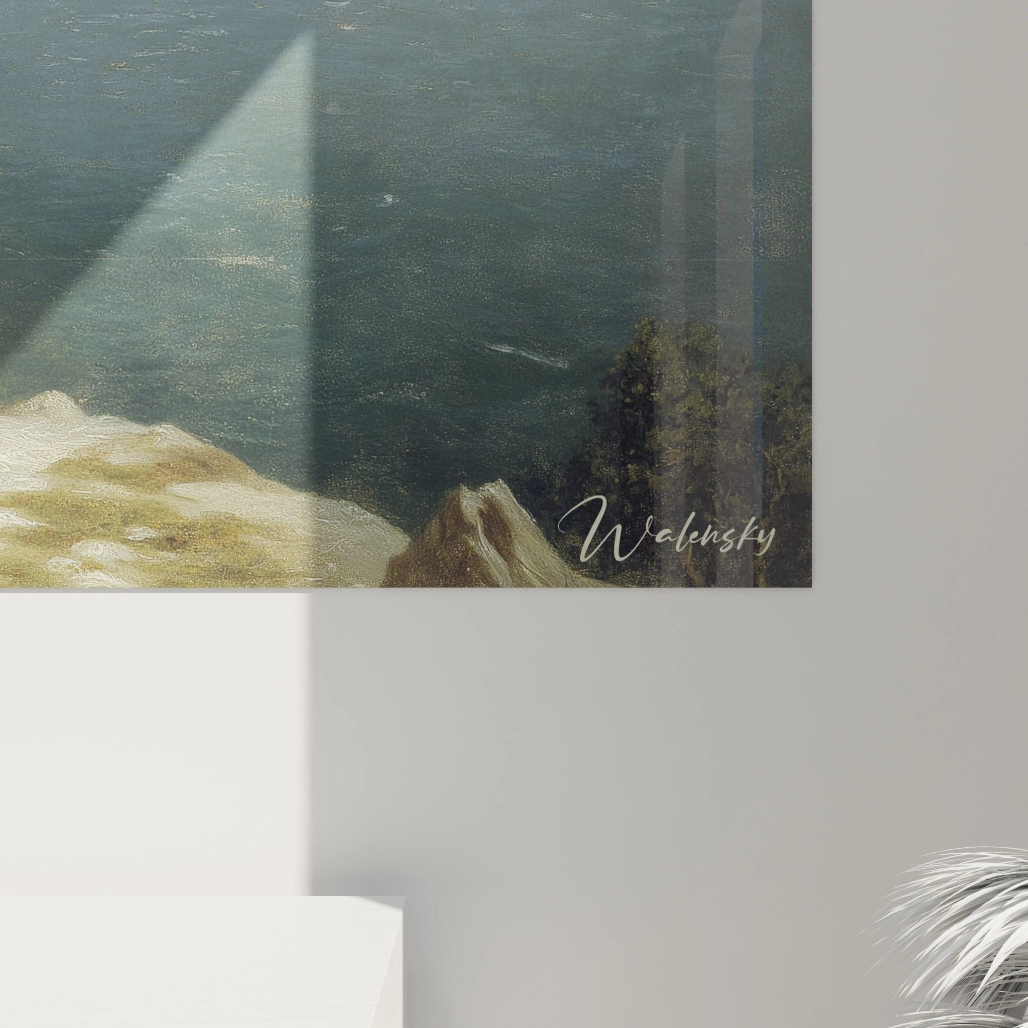 Tableau mural Walensky paysage marin suspendu dans salon lumineux coin de mur avec signature Walensky tableau couple romantique