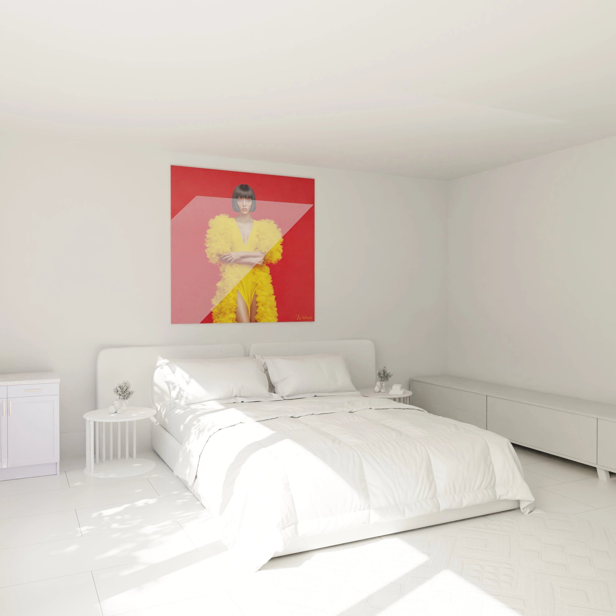 Tableau mural couture avant-garde avec une femme en robe jaune sur fond rouge dans une chambre moderne