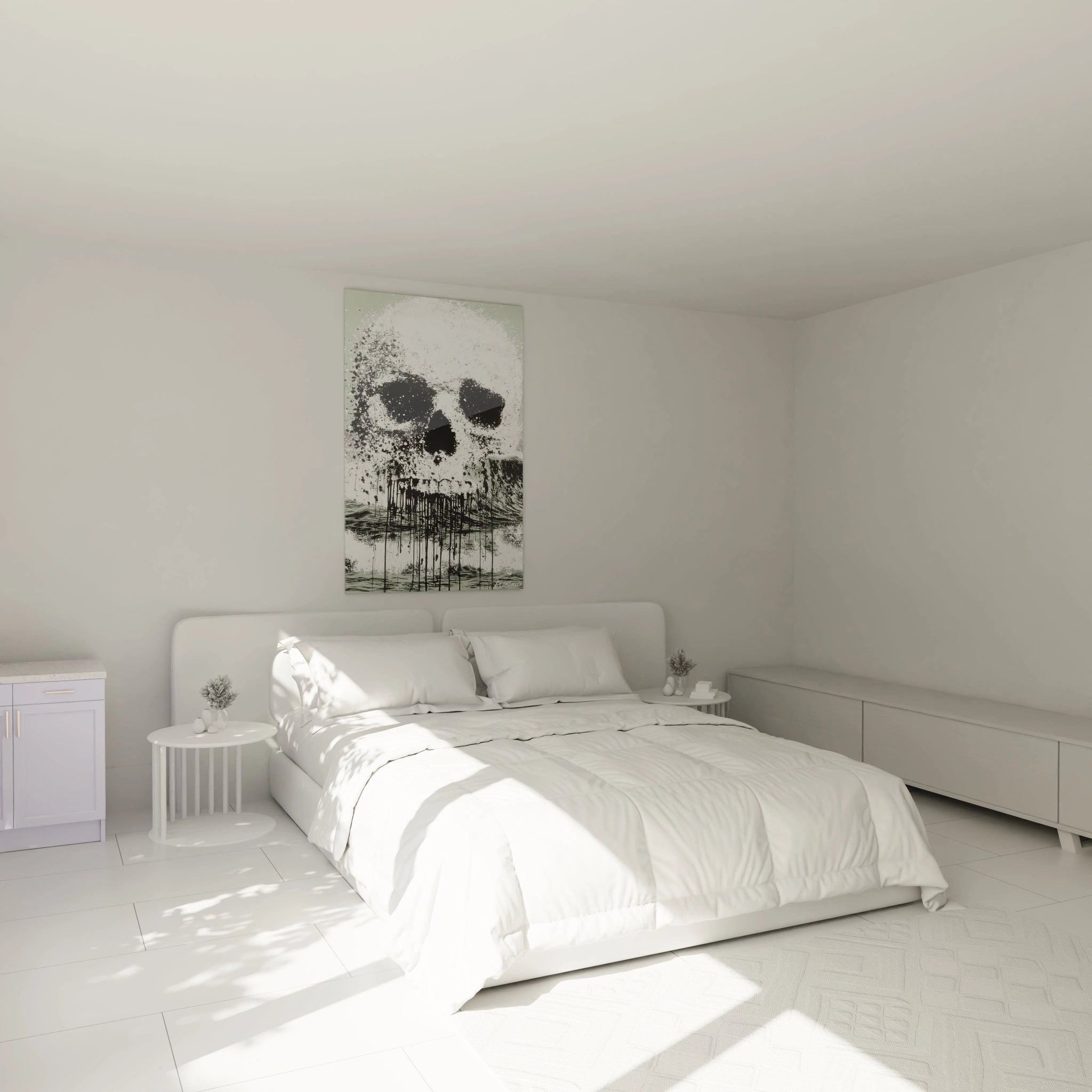 tableau crâne design Walensky accroché au dessus d un lit double blanc dans une chambre minimaliste lumineuse
