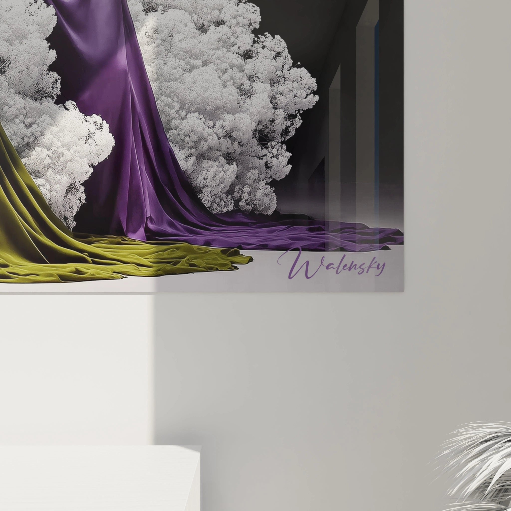 Tableau haute couture mural de Walensky avec des drapés colorés et un fond artistique moderne