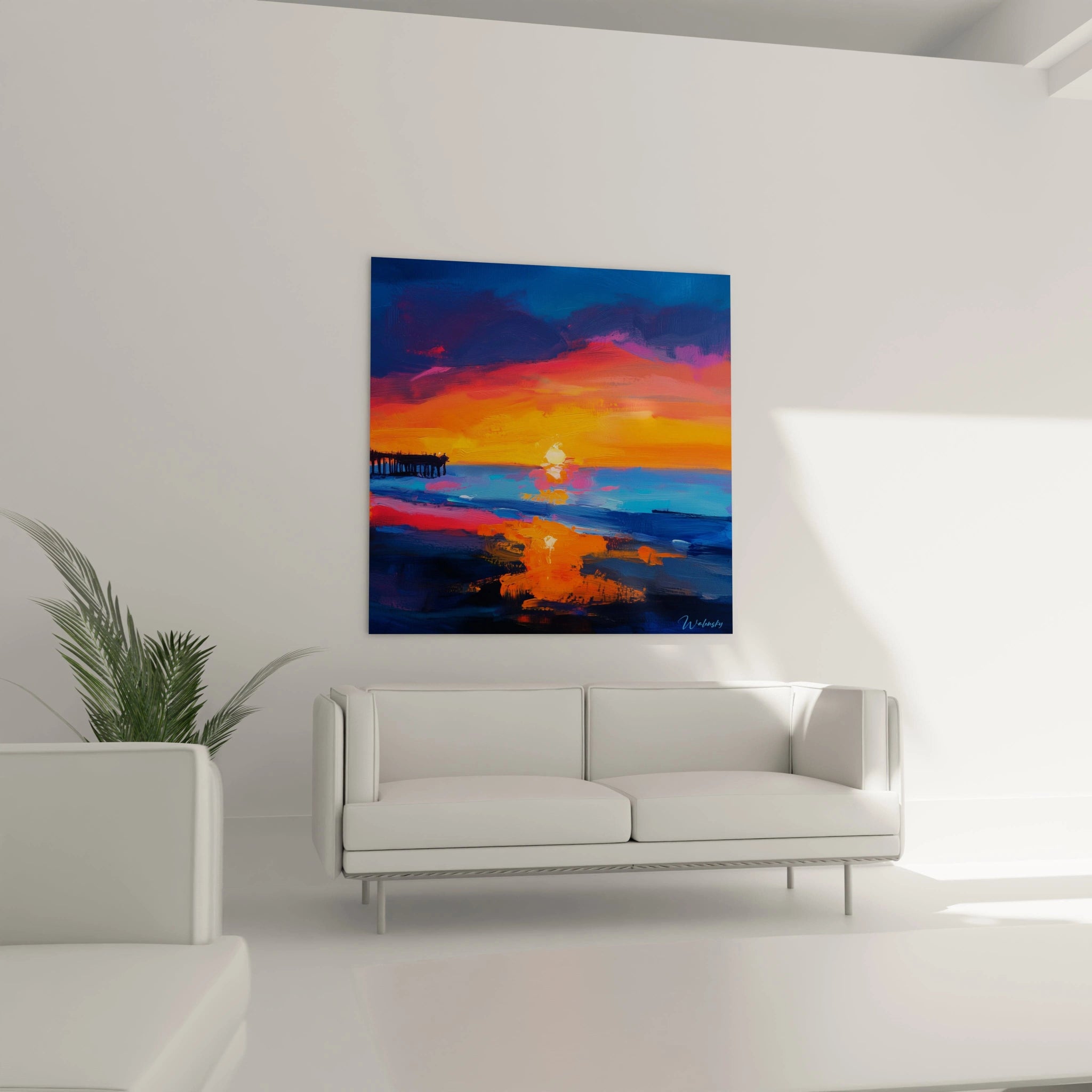 Un tableau coucher de soleil océanique aux couleurs contrastées, dominé par un ciel orange incandescent et une mer bleue profonde, traits de pinceau épais créant du relief, silhouette de ponton visible, reflets du soleil formant un chemin lumineux.