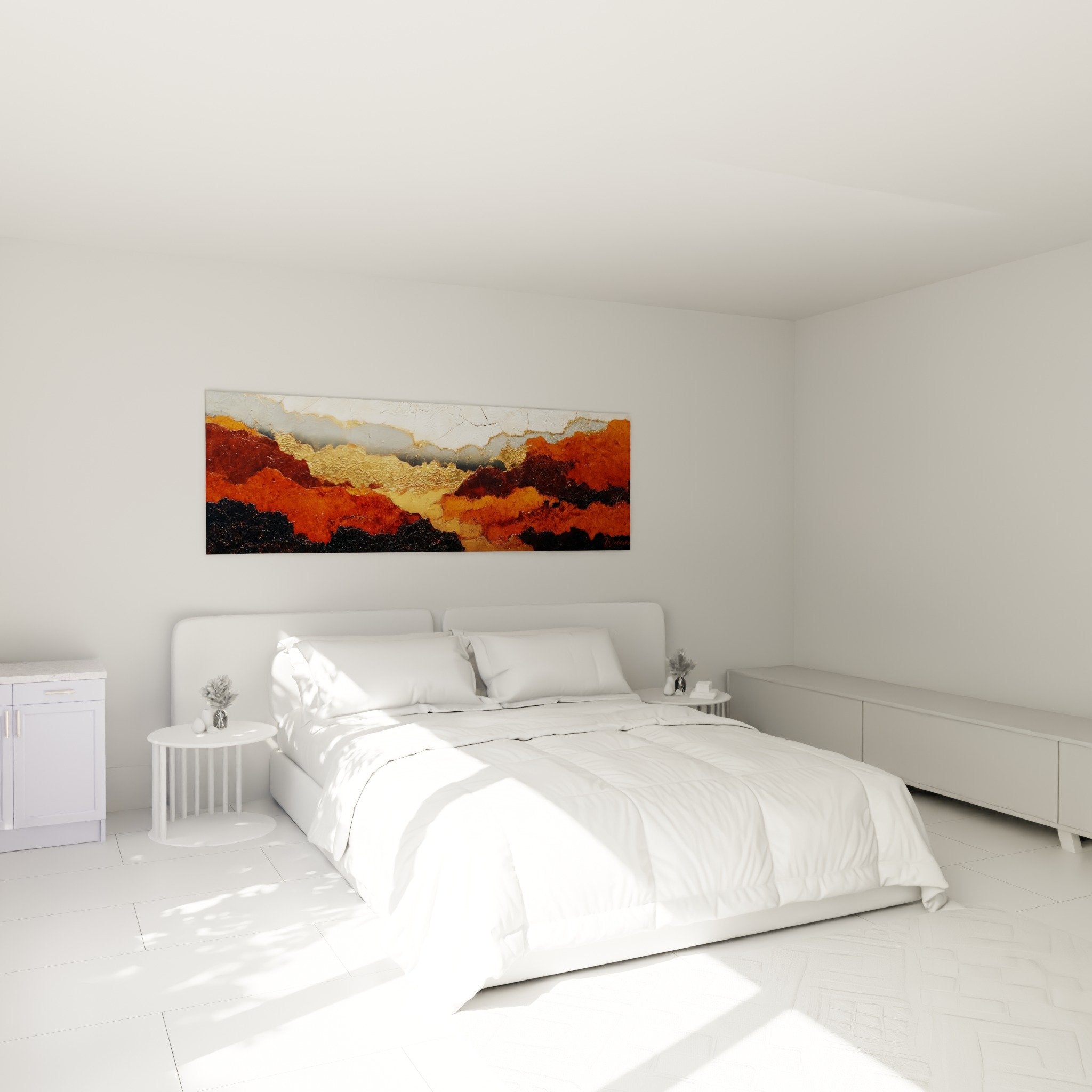 Tableau paysage abstrait cuivré et doré au-dessus d'un lit dans une chambre à l'ambiance chaleureuse et zen