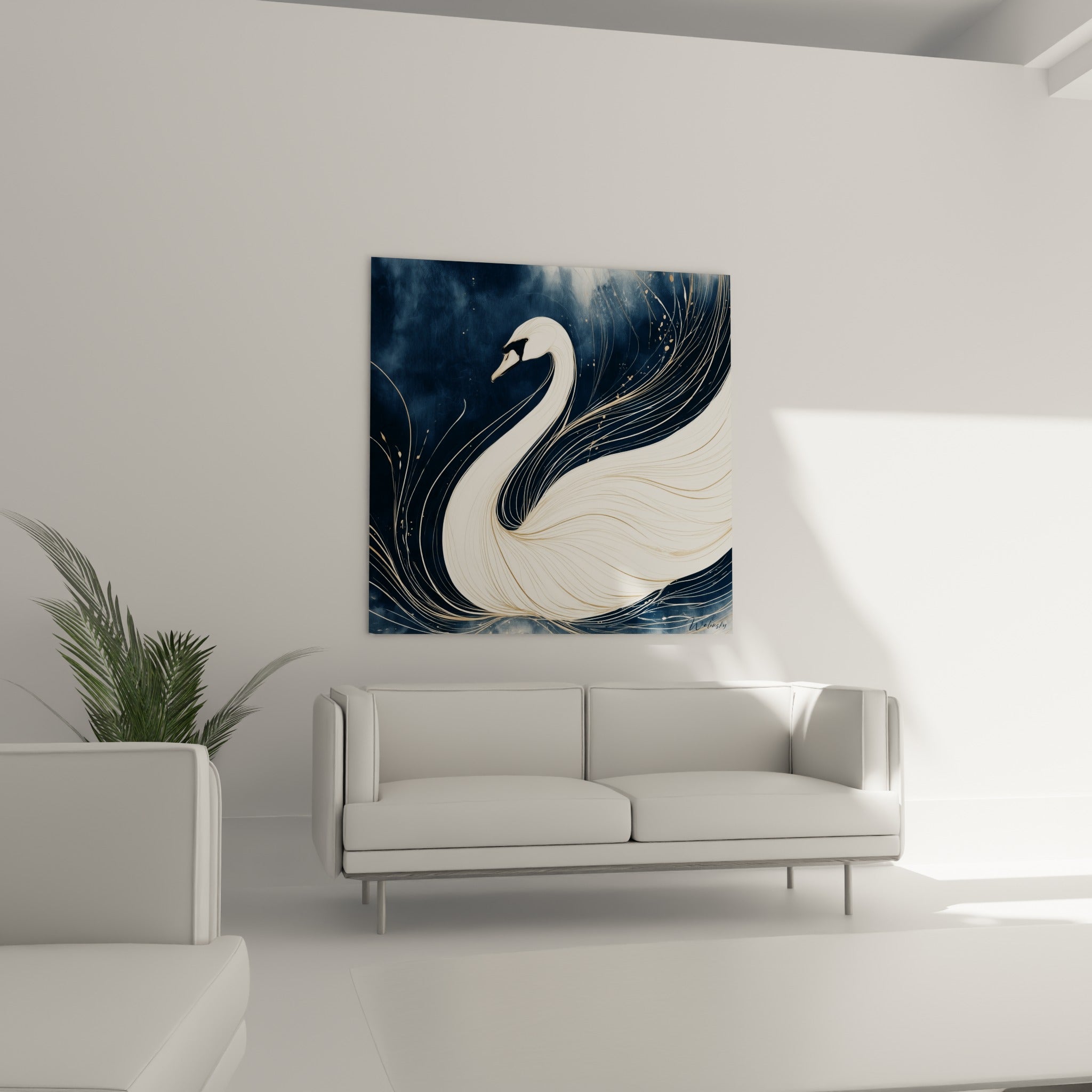 Cygne élancé sur fond bleu marine et doré, disposé au-dessus d'un canapé dans un salon lumineux