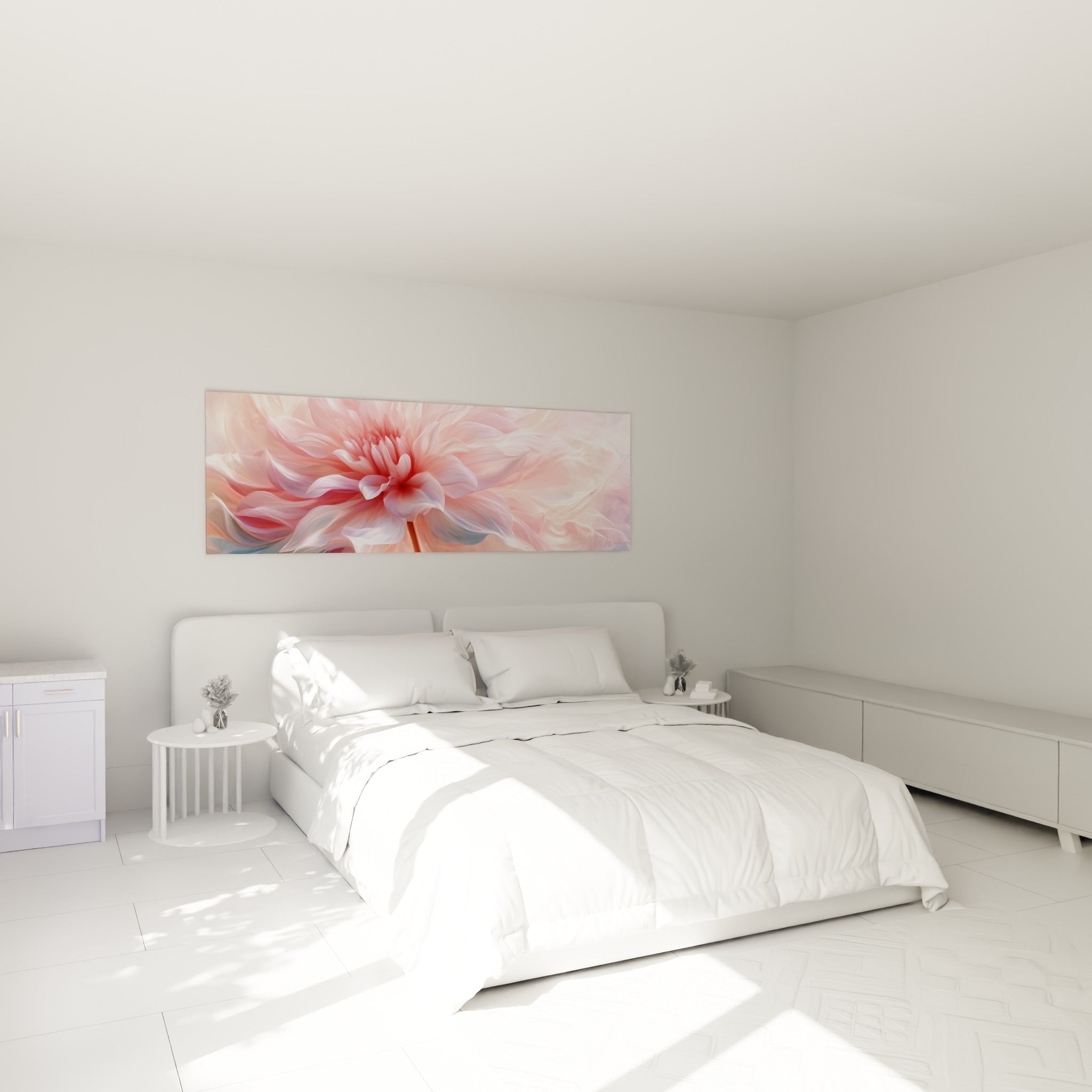 Fleur de dahlia rose poudré et blanche déployée au-dessus d'un lit dans une chambre claire