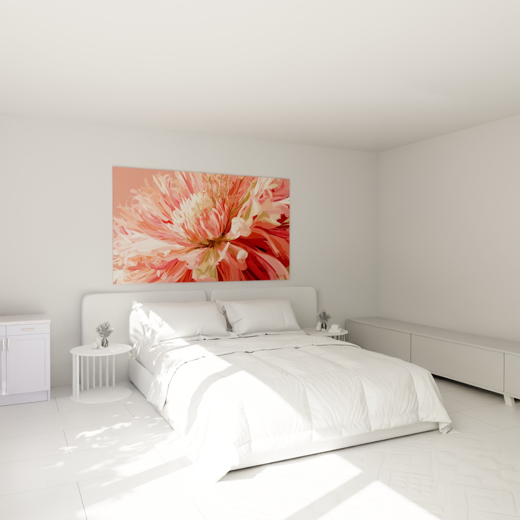 Pétales corail et rouge grenat du dahlia accrochés au-dessus d'un lit dans une chambre claire