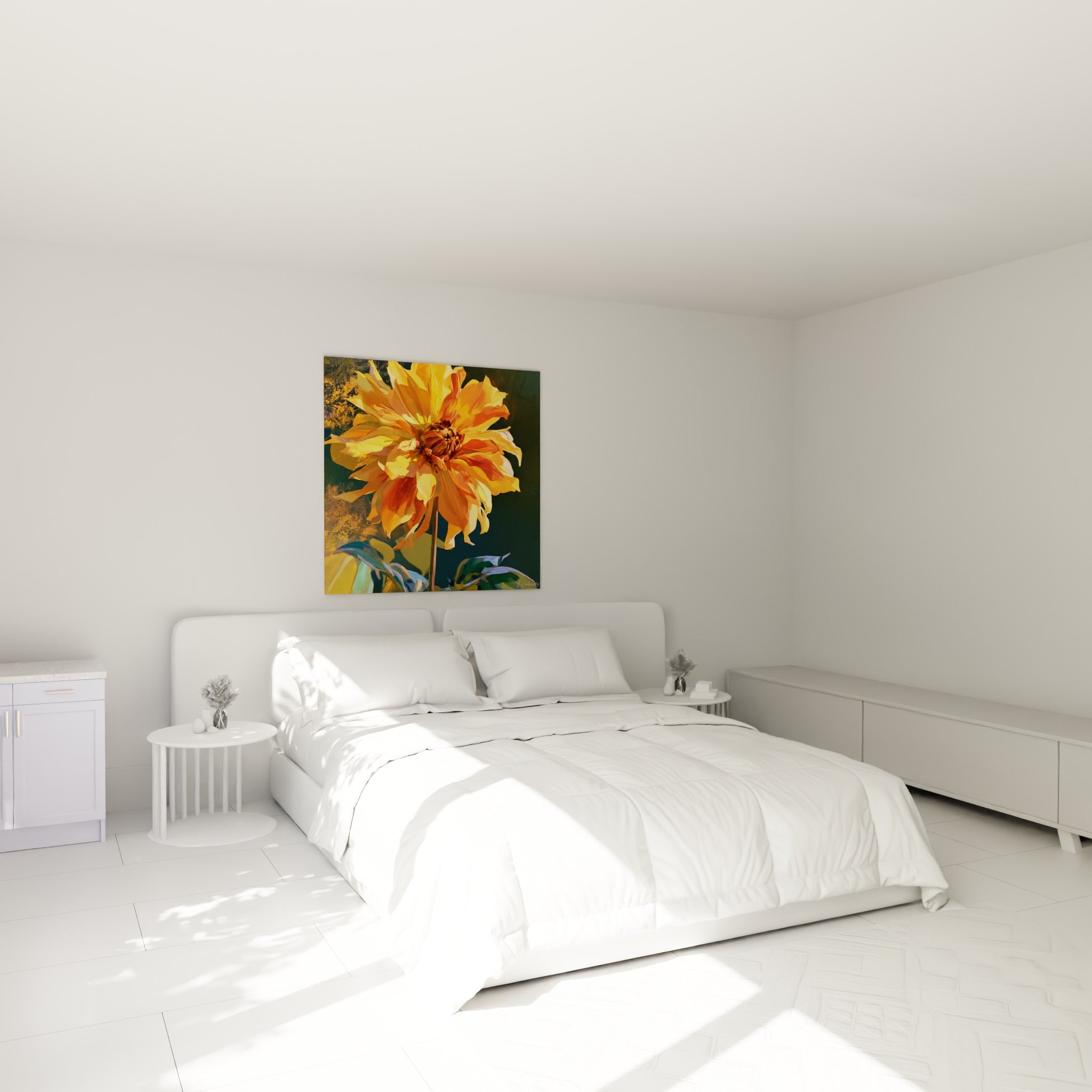 Pétales orangés et cœur rouille du dahlia, au-dessus d'un lit dans une chambre claire
