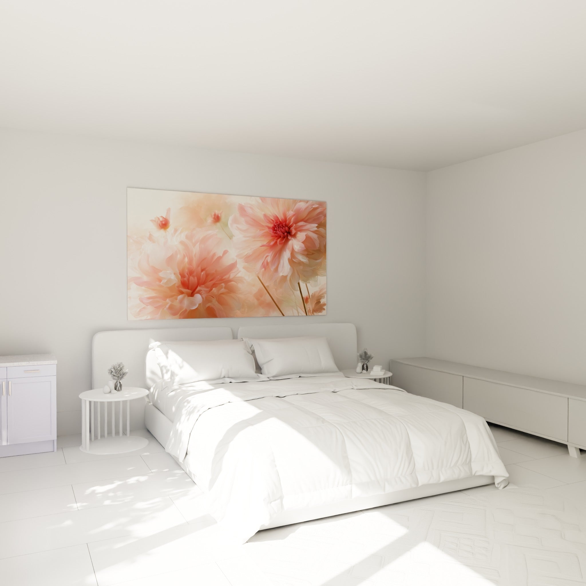 Fleurs de dahlia rose corail et crème déployées, accrochées au-dessus d'un lit dans une chambre claire