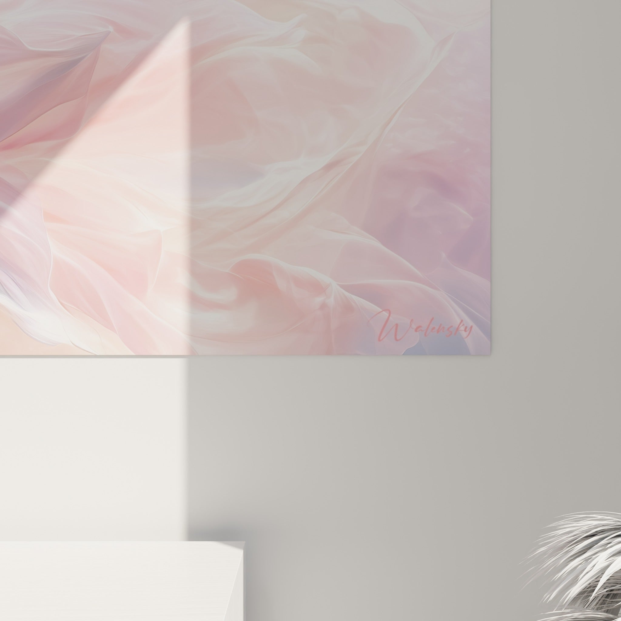 Grain de peinture révélant les nuances rose pastel, blanc et lilas des pétales du dahlia