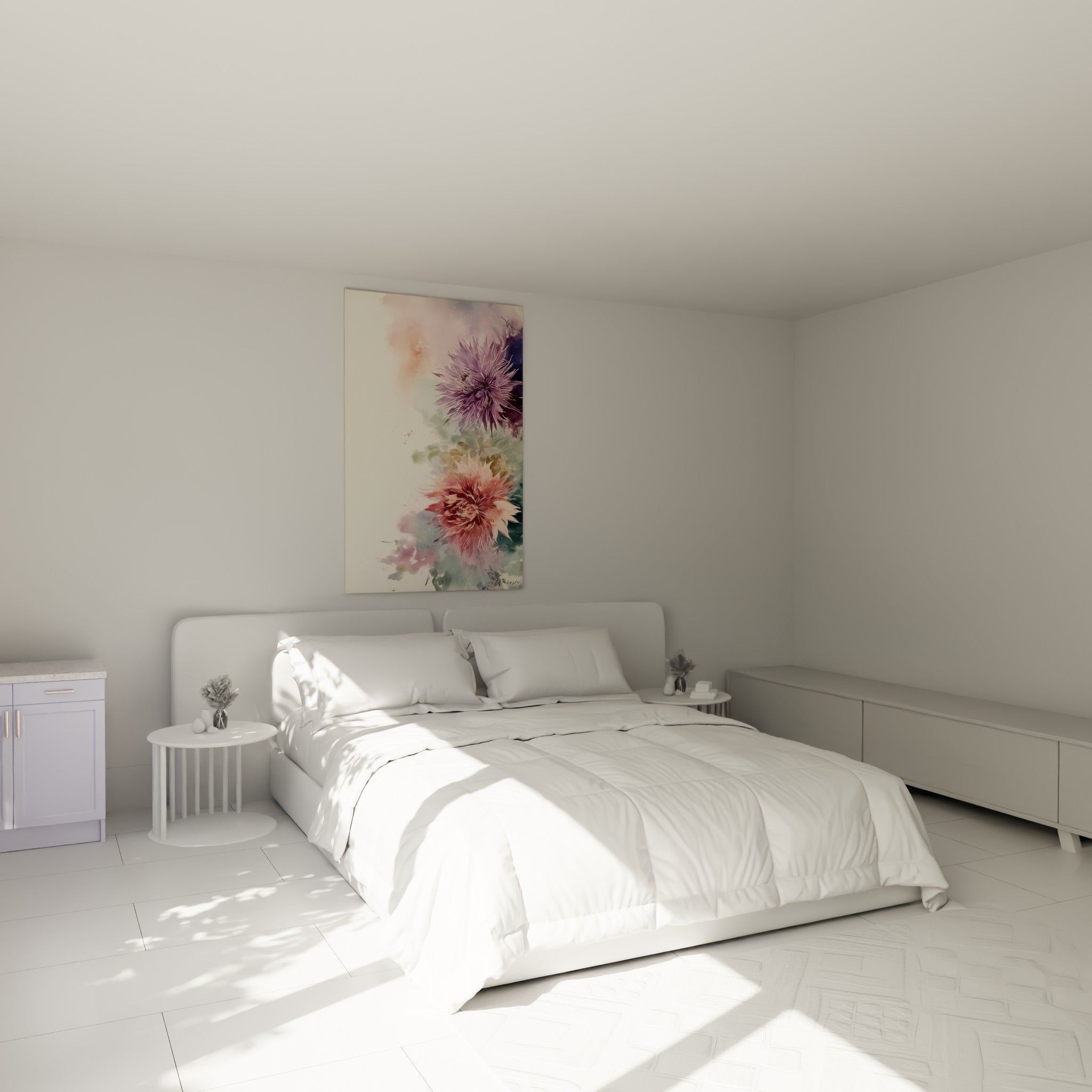 Dahlia violet et corail à l'aquarelle accroché au-dessus d'un lit dans une chambre claire