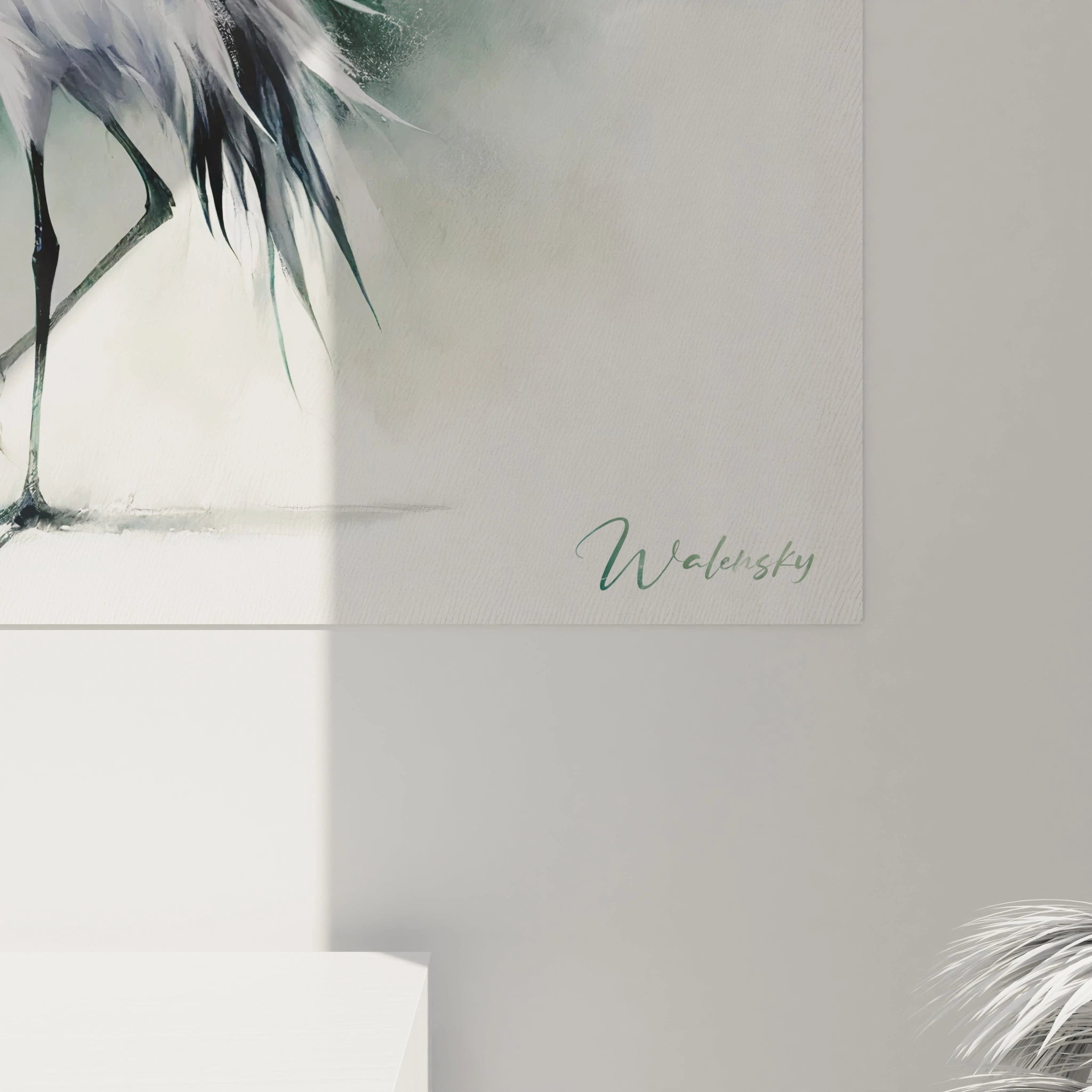 Vue de pres, ce tableau japonais revele les details fins de la grue et des bambous. Les couleurs subtiles capturent la serenite de la nature japonaise.