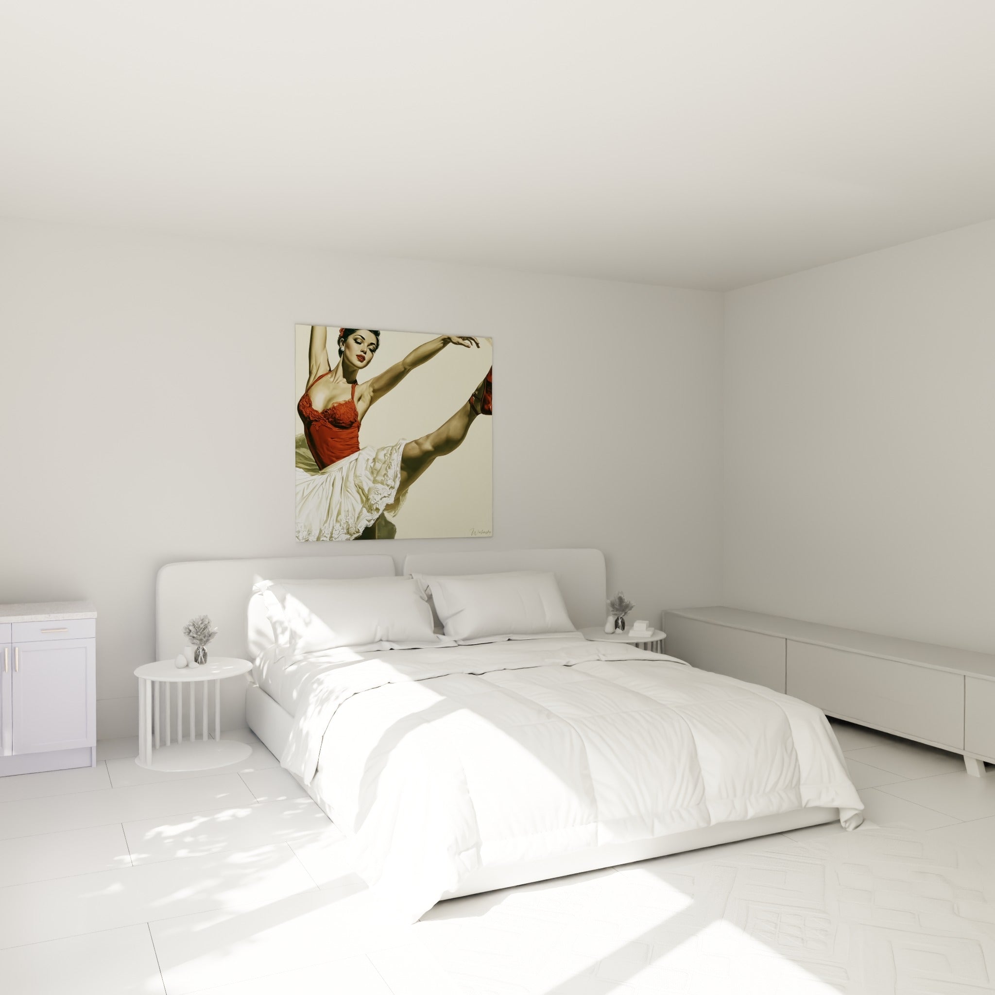 Ballerine au geste suspendu, rouge et ivoire, accrochée au-dessus d'un lit dans une chambre claire