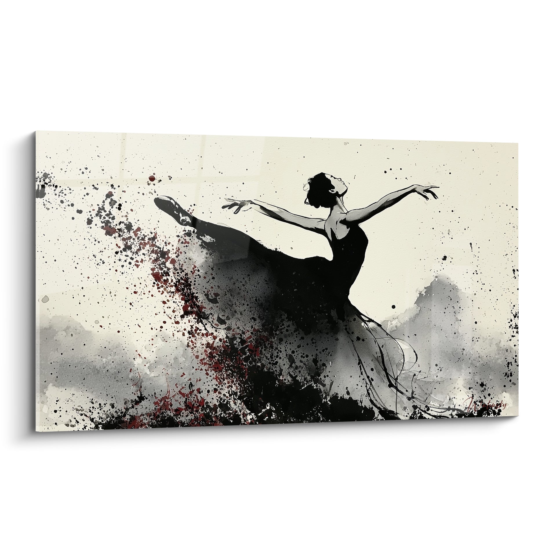 Danseuse abstraite en noir et bordeaux, arabesque figée en encre éclaboussée sur fond ivoire