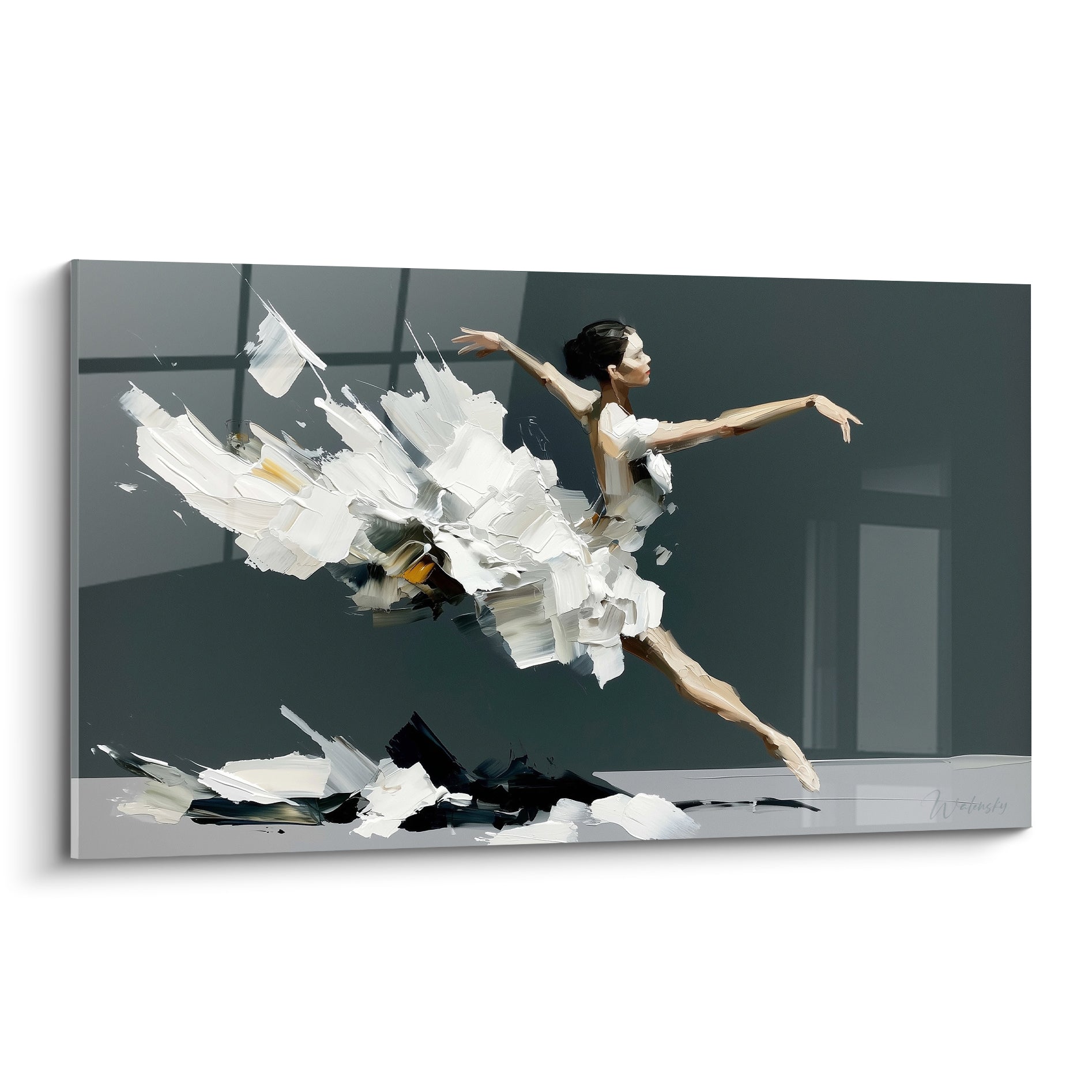 Danseuse abstrait en tutu blanc texturé, geste suspendu sur fond gris anthracite épuré