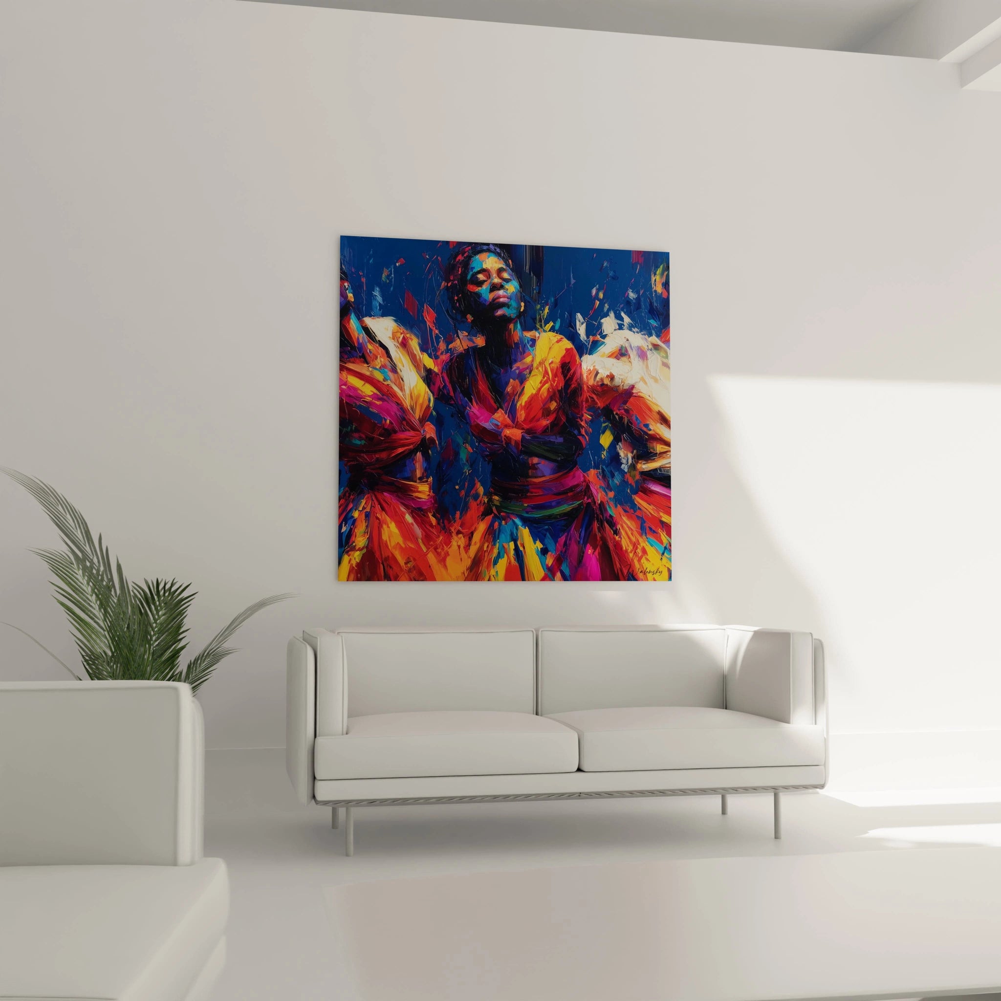 Tableau mural Walensky tableau danseuse africaine coloré abstrait accroché au dessus d un canapé blanc moderne salon minimaliste