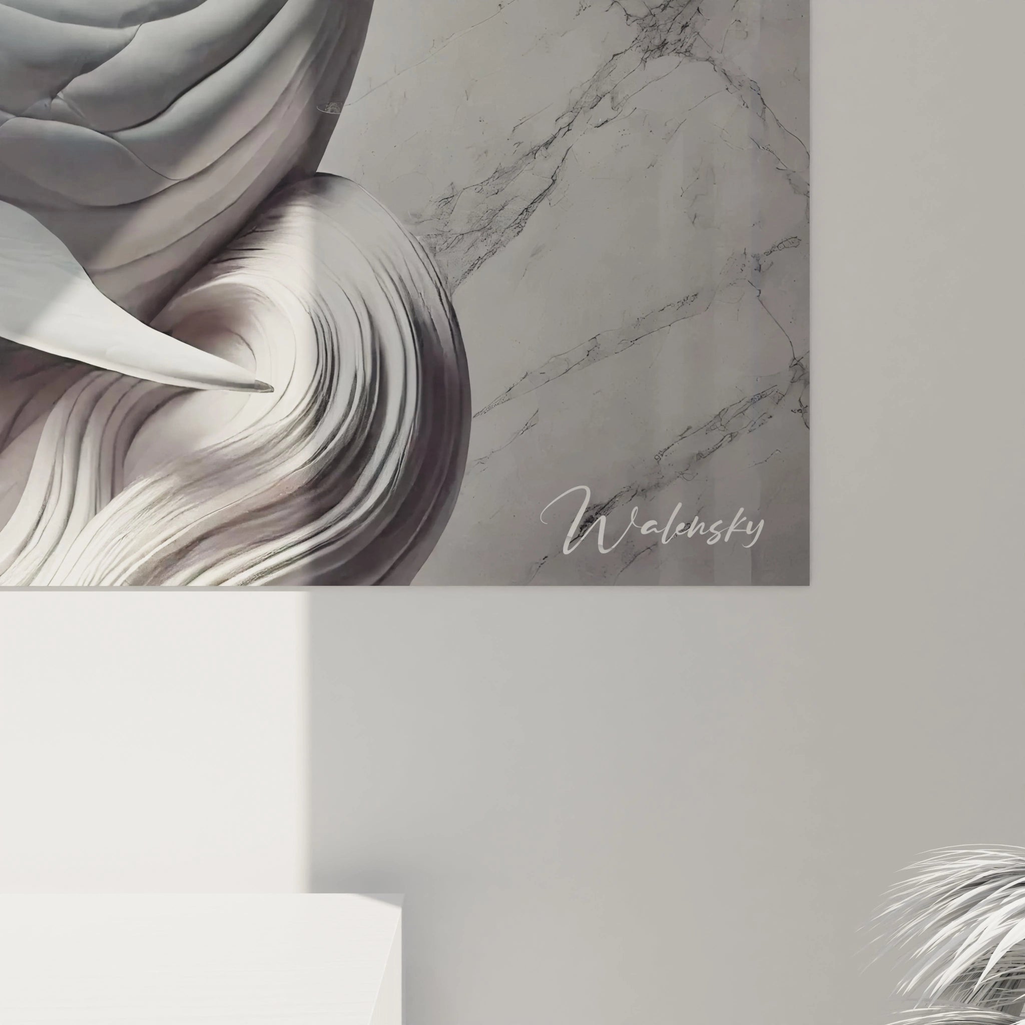 vue de pres du tableau cachalot, on admire les details marbres subtils de sa peau et les lignes douces evoquant la mer. Ce tableau est un mariage parfait entre art et nature pour un interieur raffine.