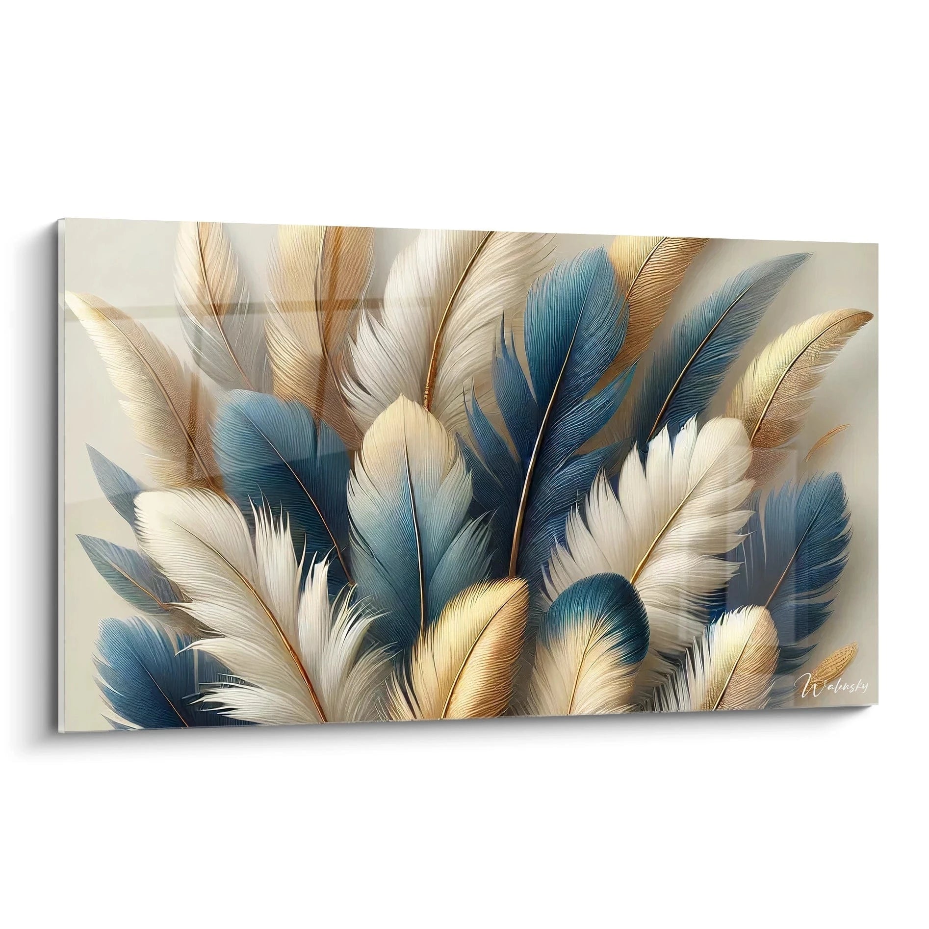 Tableau Plume en vue de biais, mettant en valeur chaque detail de ses nuances bleu, beige et or. Une oeuvre qui capture la grace des plumes, symbole de legerete et de liberte.