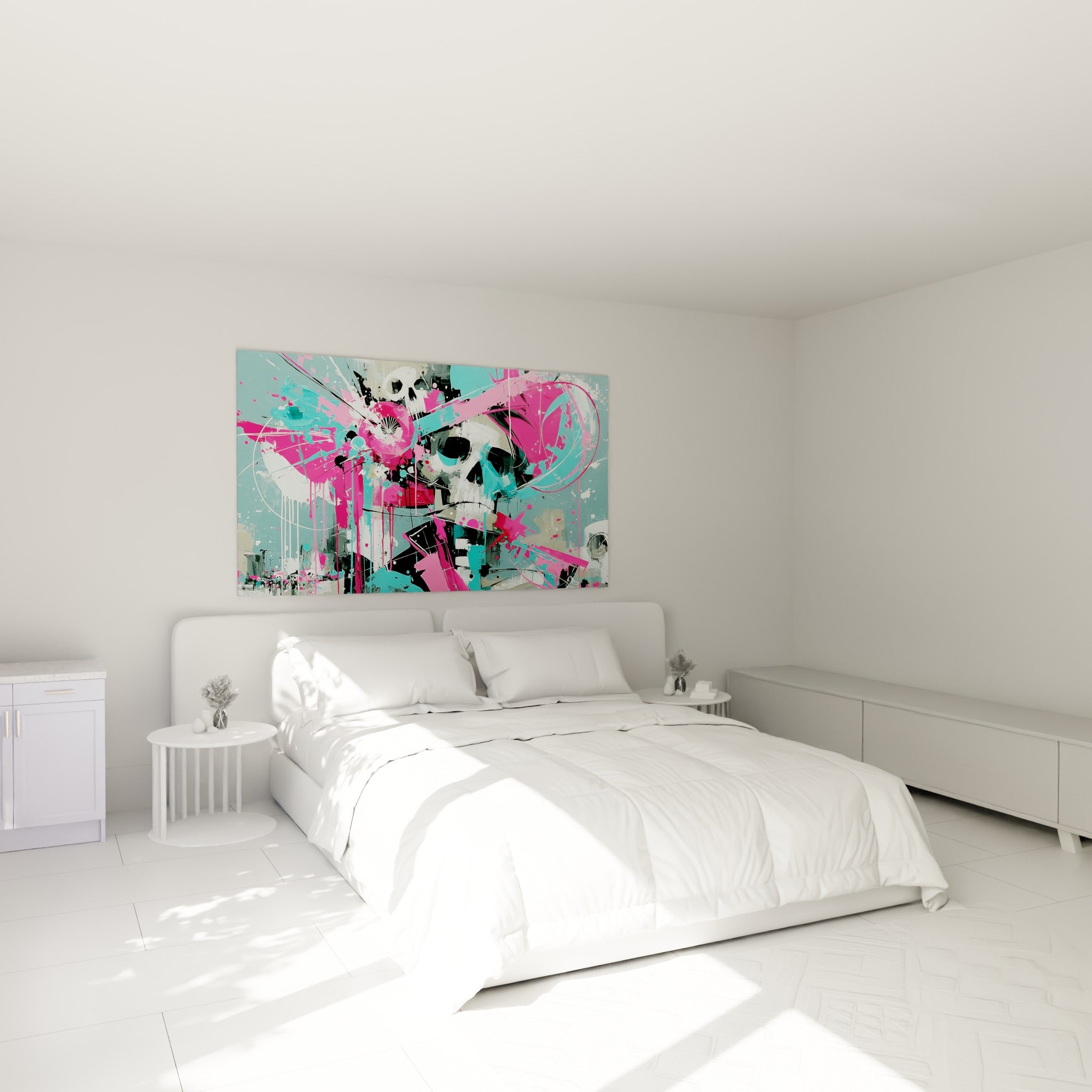 Squelette orné de coulures roses et turquoise, œuvre Dia de los Muertos au-dessus d'un lit dans une chambre claire
