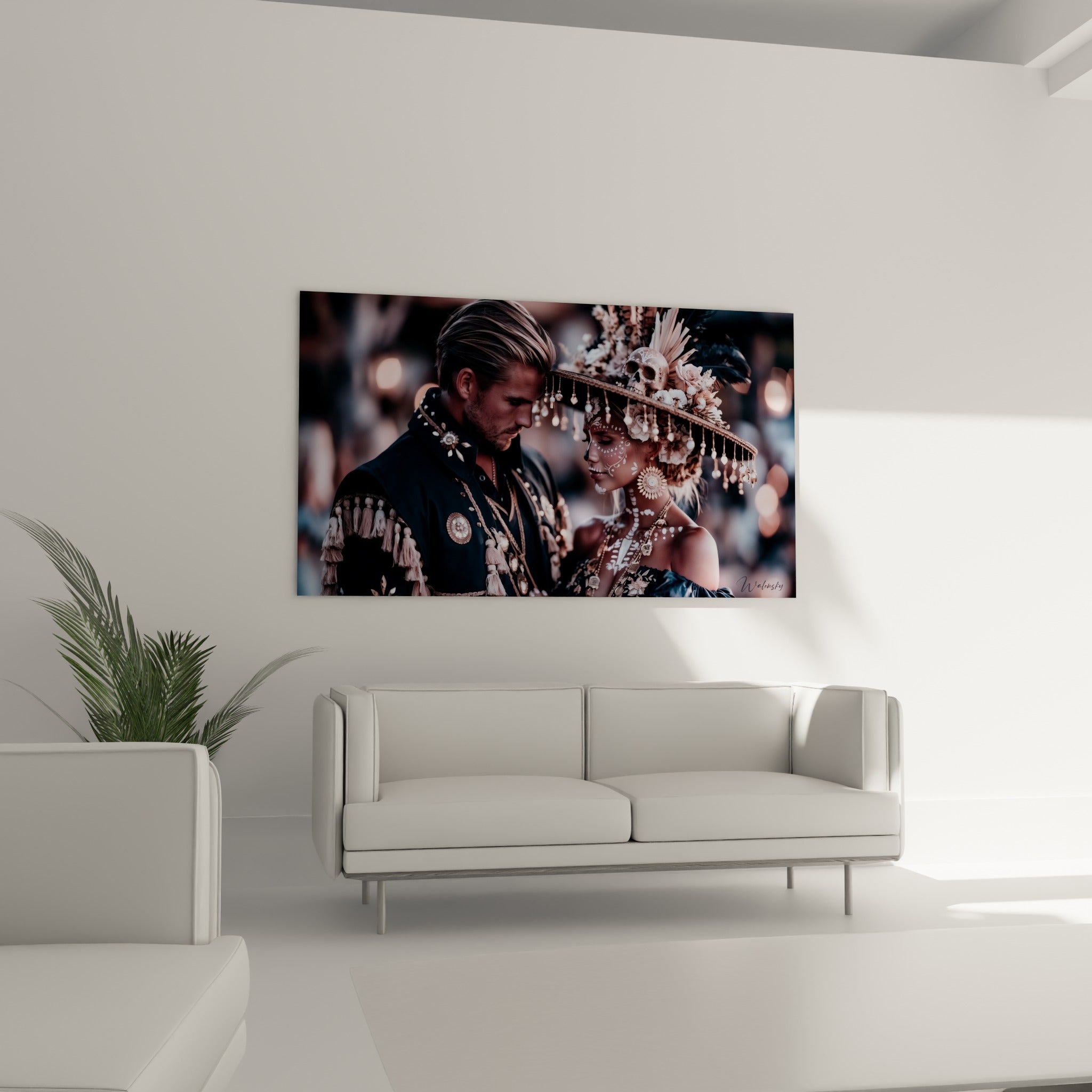 Portrait Dia de los Muertos aux tons noir et ambré, au-dessus d'un canapé dans un salon lumineux