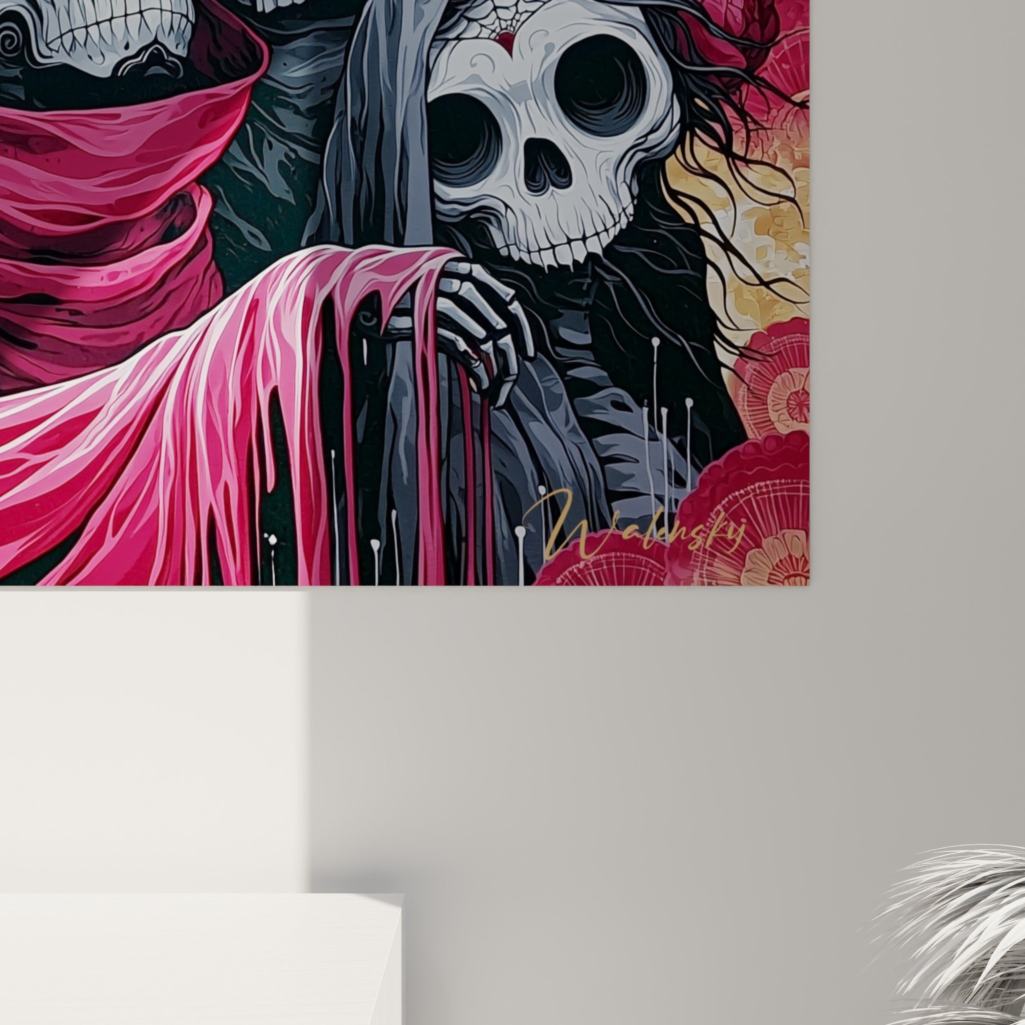 Empâtements dorés et coulures blanches sur crânes anthracite du tableau Dia de los Muertos vus de près