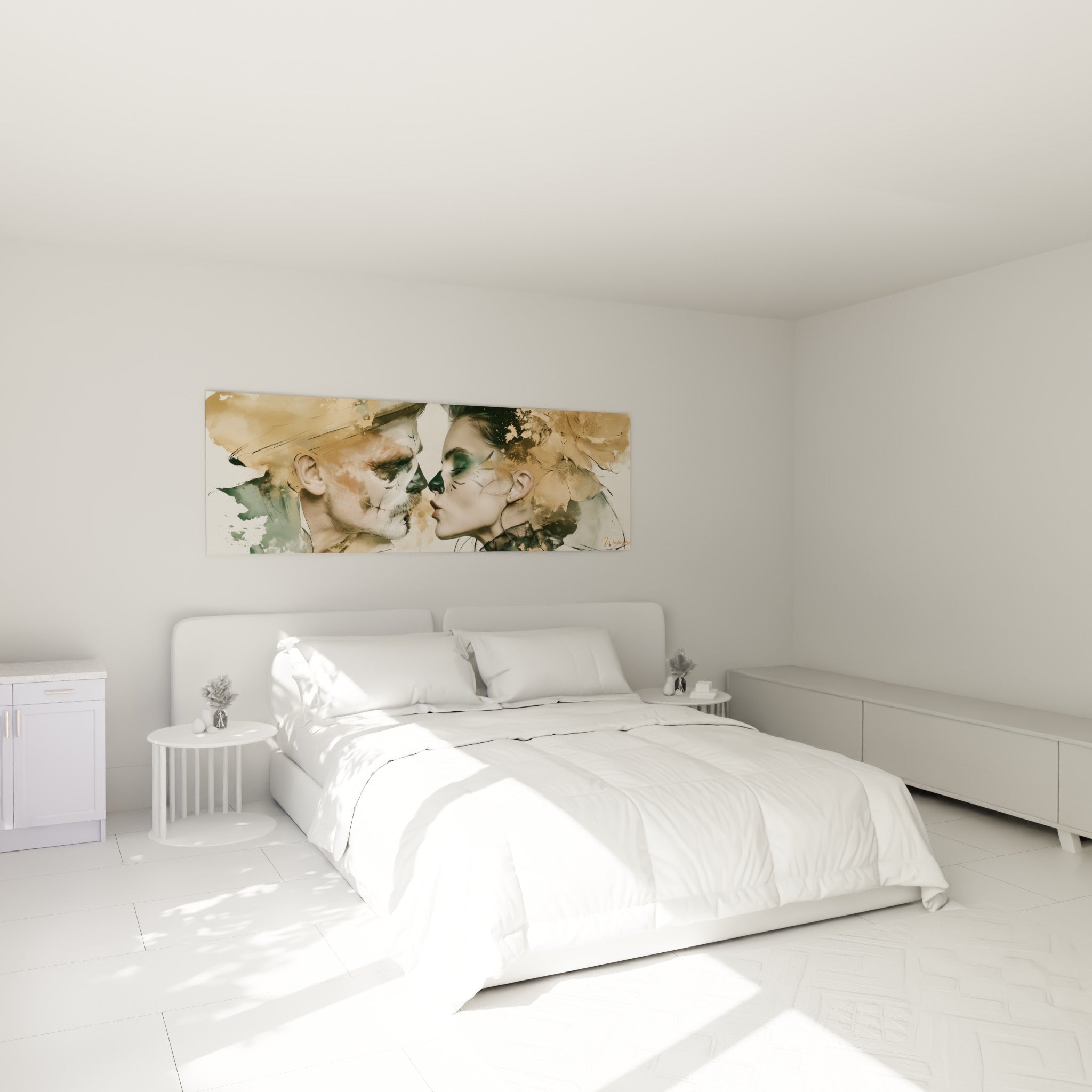 Amoureux Dia de los Muertos peints en ocre et vert, accrochés au-dessus d'un lit dans une chambre claire