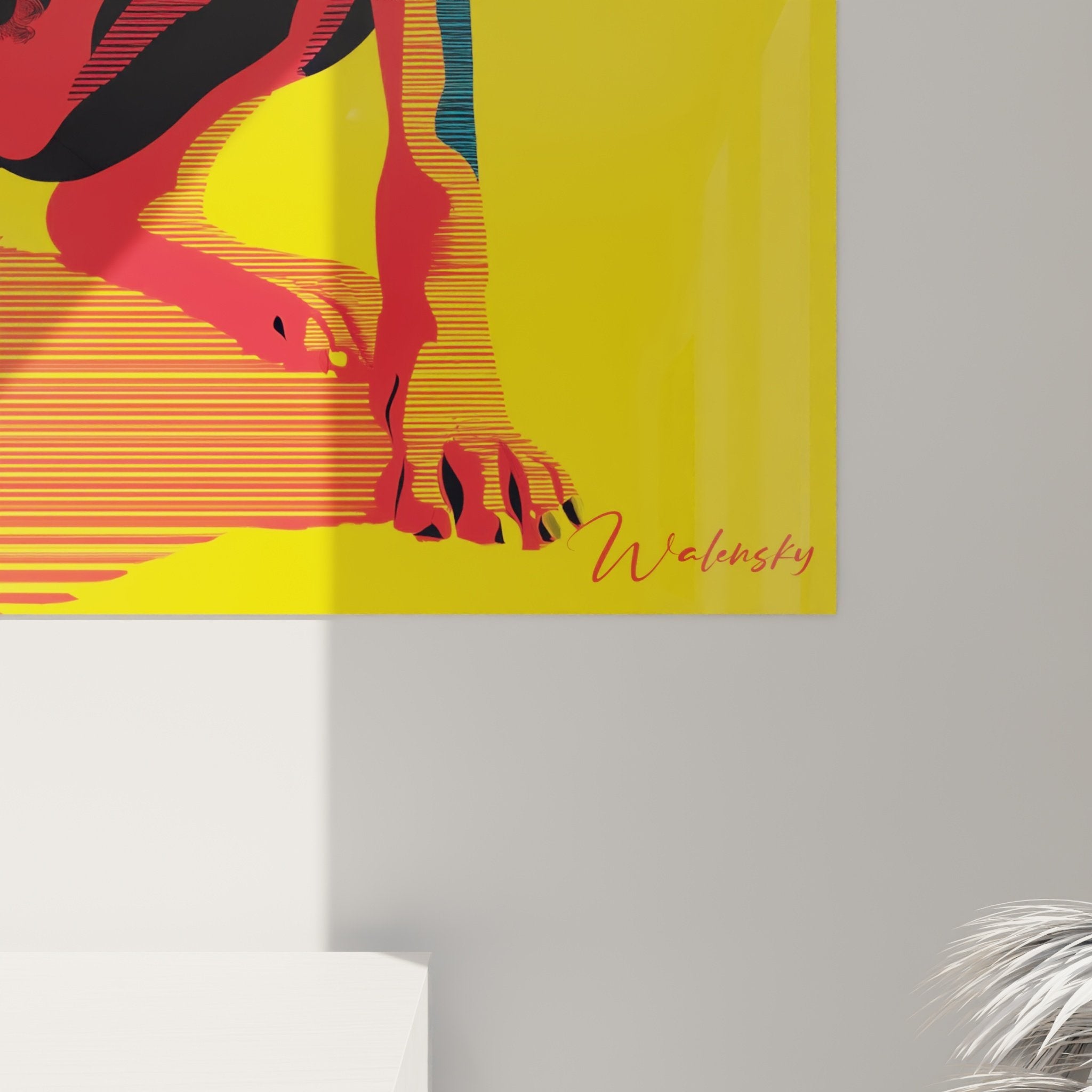 Übersicht des mehrfarbigen Doberman-Gemäldes in einem minimalistischen zeitgenössischen Interieur