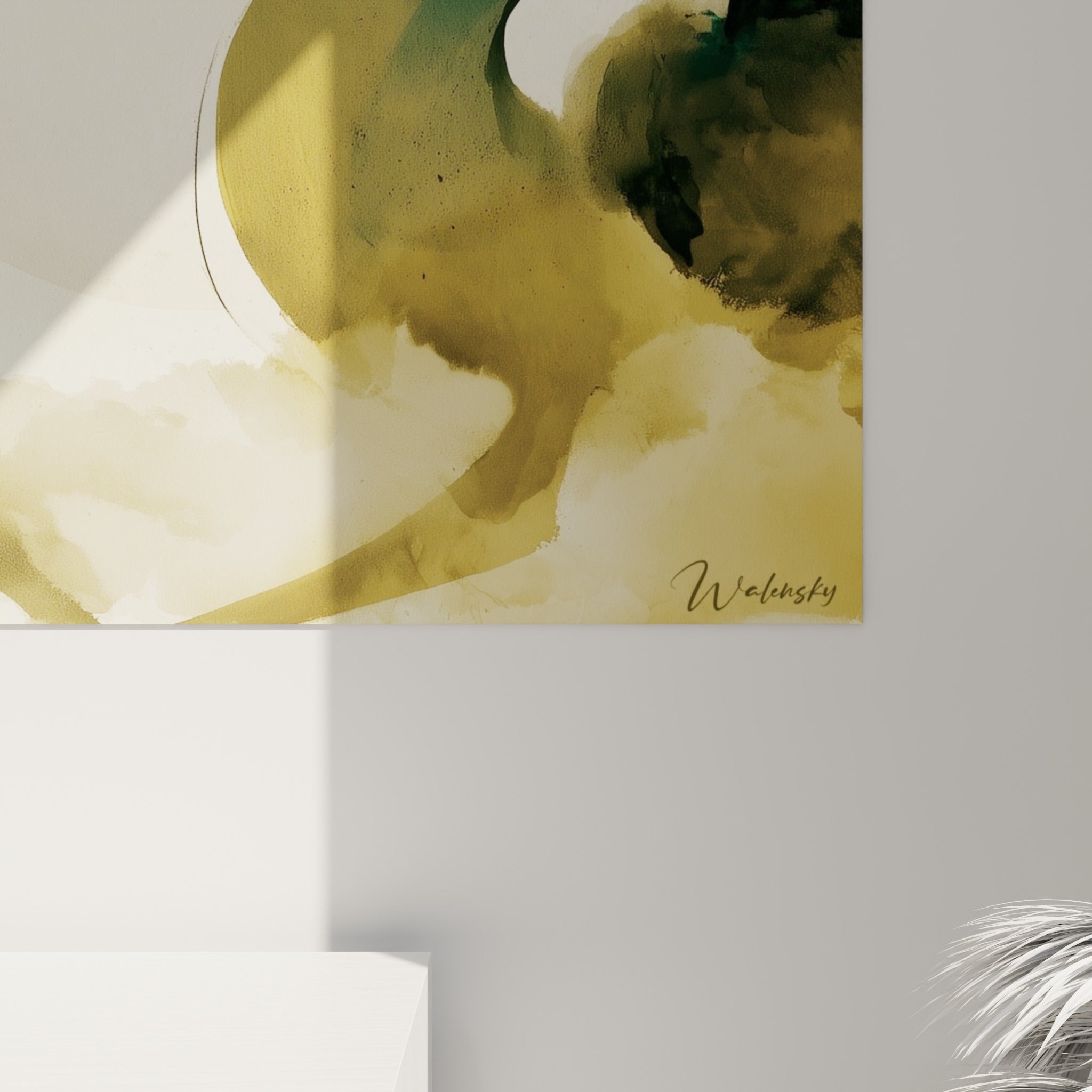 Détail des écailles et cornes noires du dragon, dégradés fondus entre vert et ocre doré