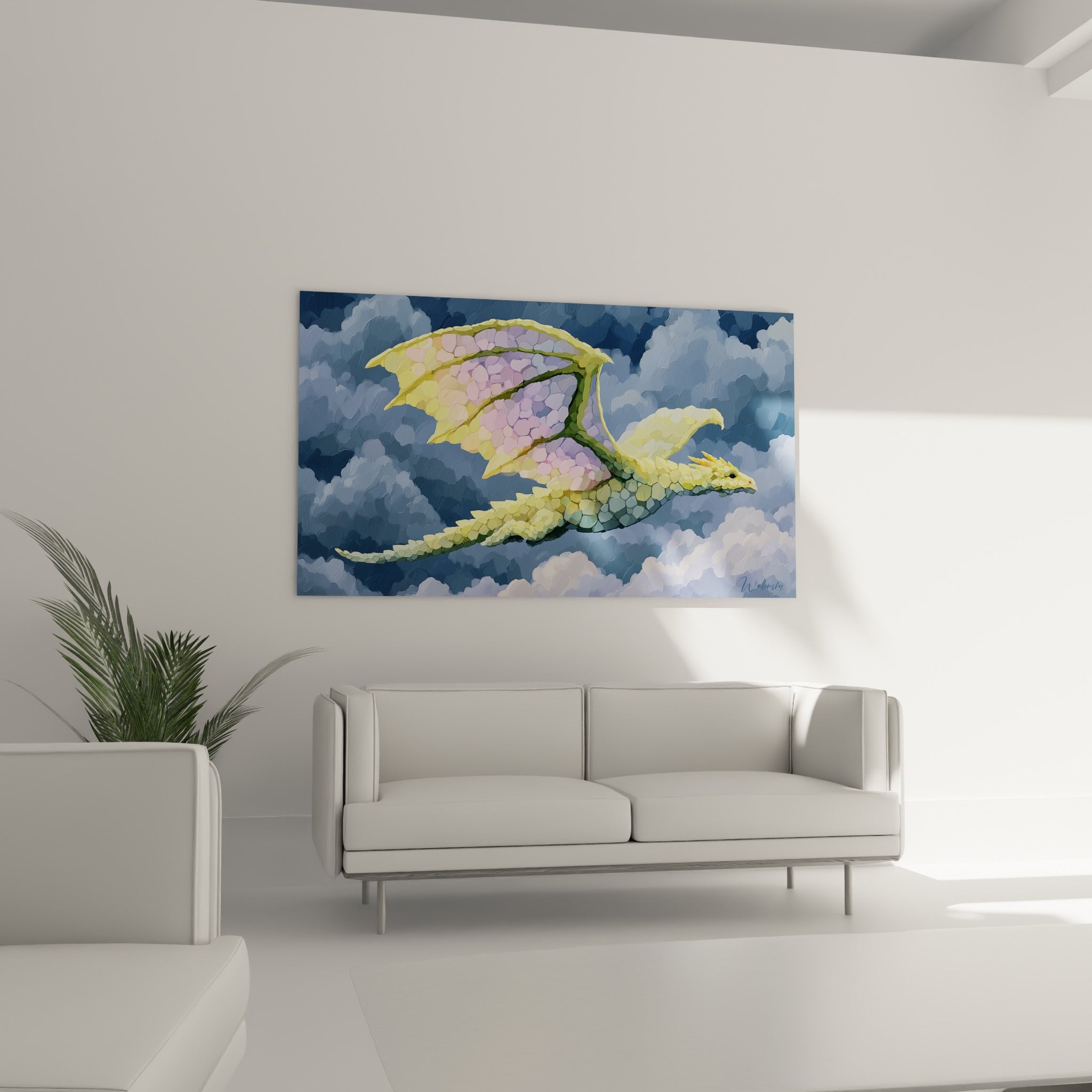 Silhouette de dragon aux écailles vertes et dorées suspendue au-dessus d'un canapé dans un salon lumineux
