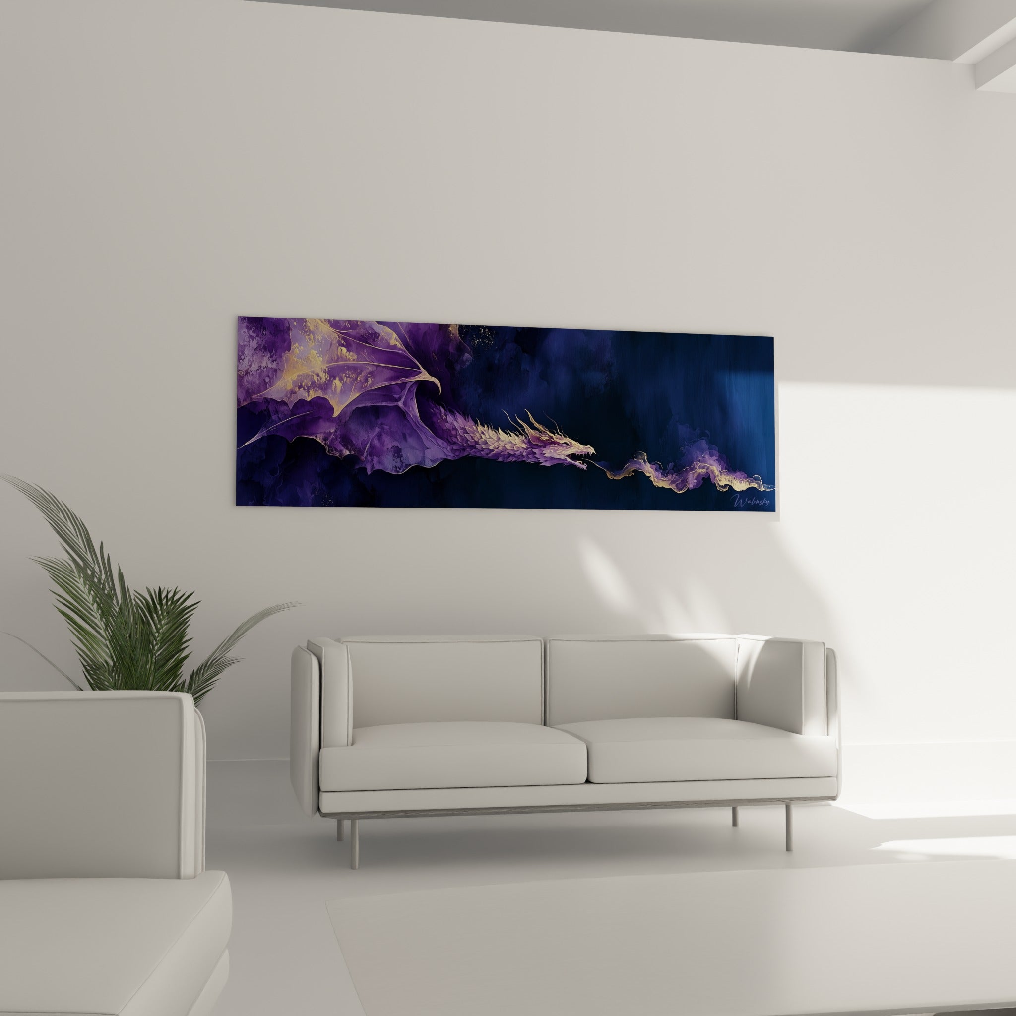 Silhouette de dragon pourpre au souffle doré placée au-dessus d'un canapé dans un salon lumineux