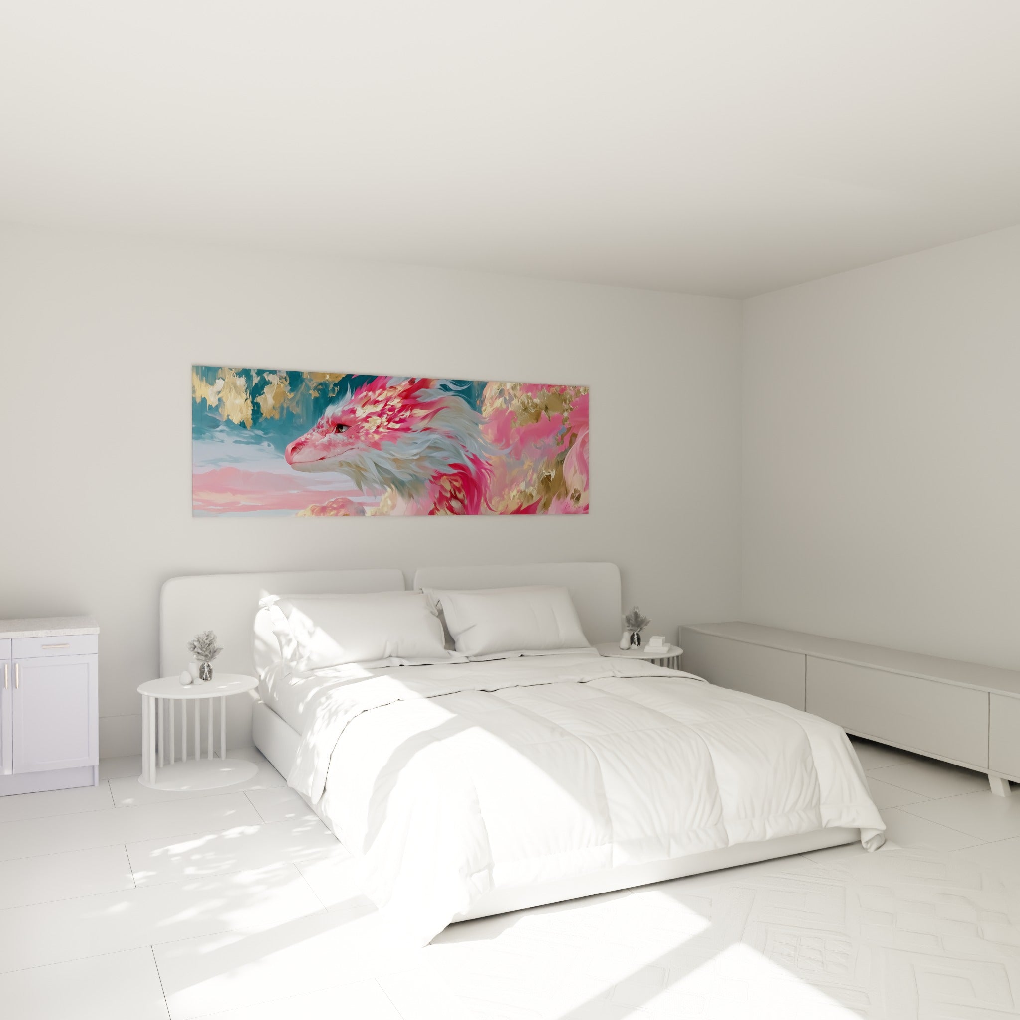 Créature mythique aux teintes roses et dorées accrochée au-dessus d'un lit dans une chambre claire