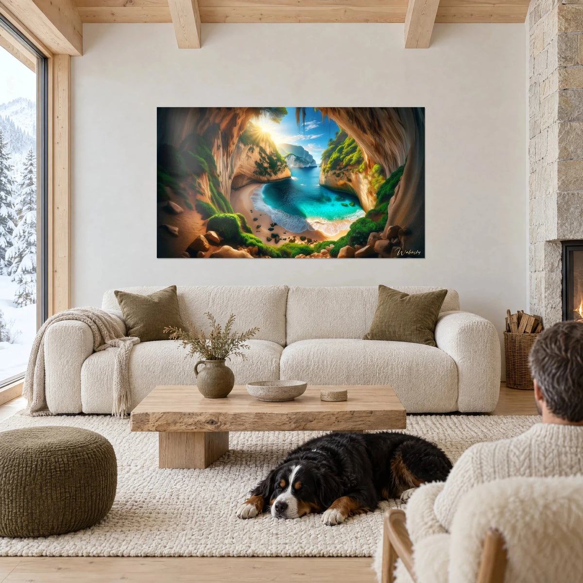 Tableau crique cachée turquoise vue d'une grotte, sable doré et mousse verte, au-dessus d'un canapé dans un salon lumineux