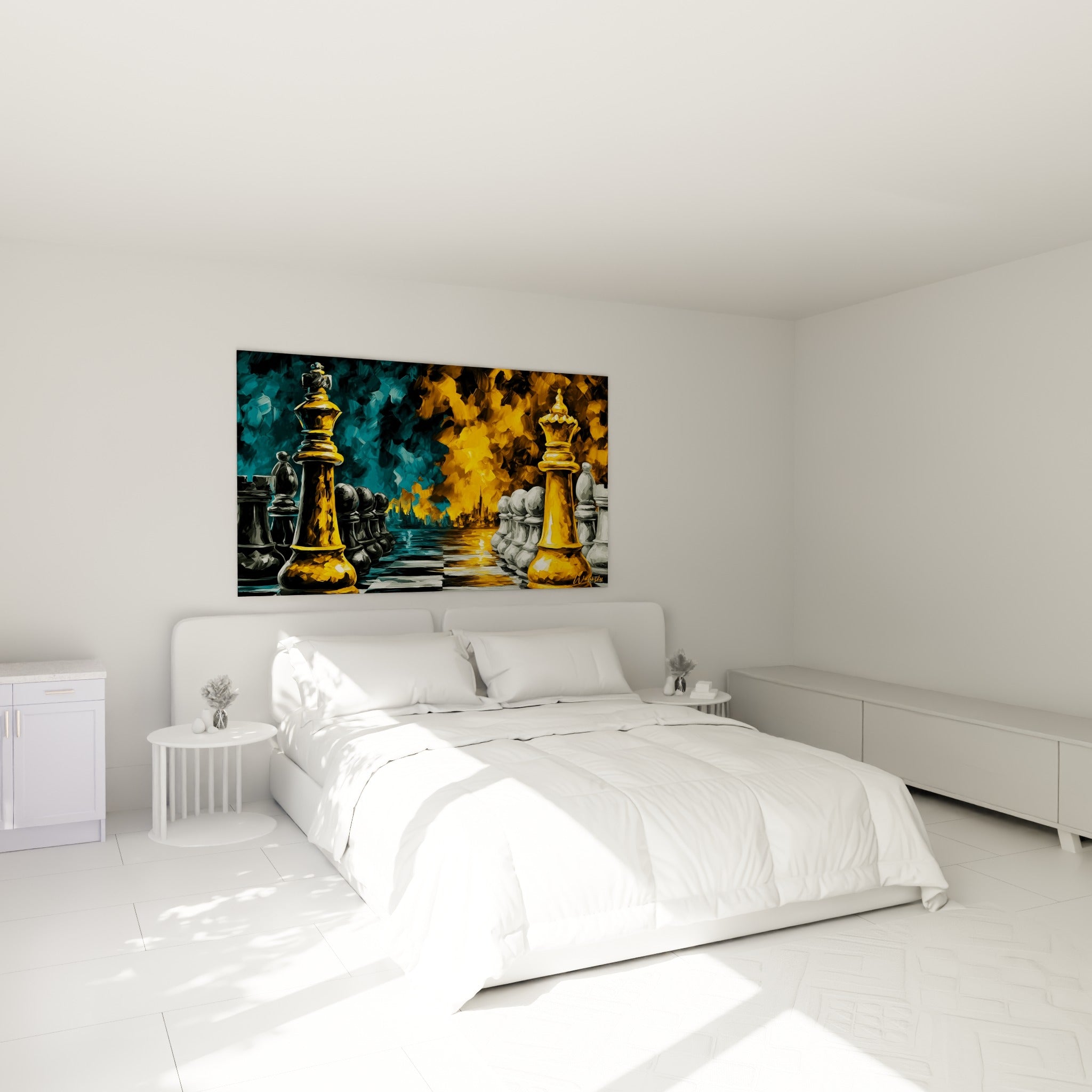Pièces d'échecs dorées et bleu sarcelle au-dessus d'un lit dans une chambre claire