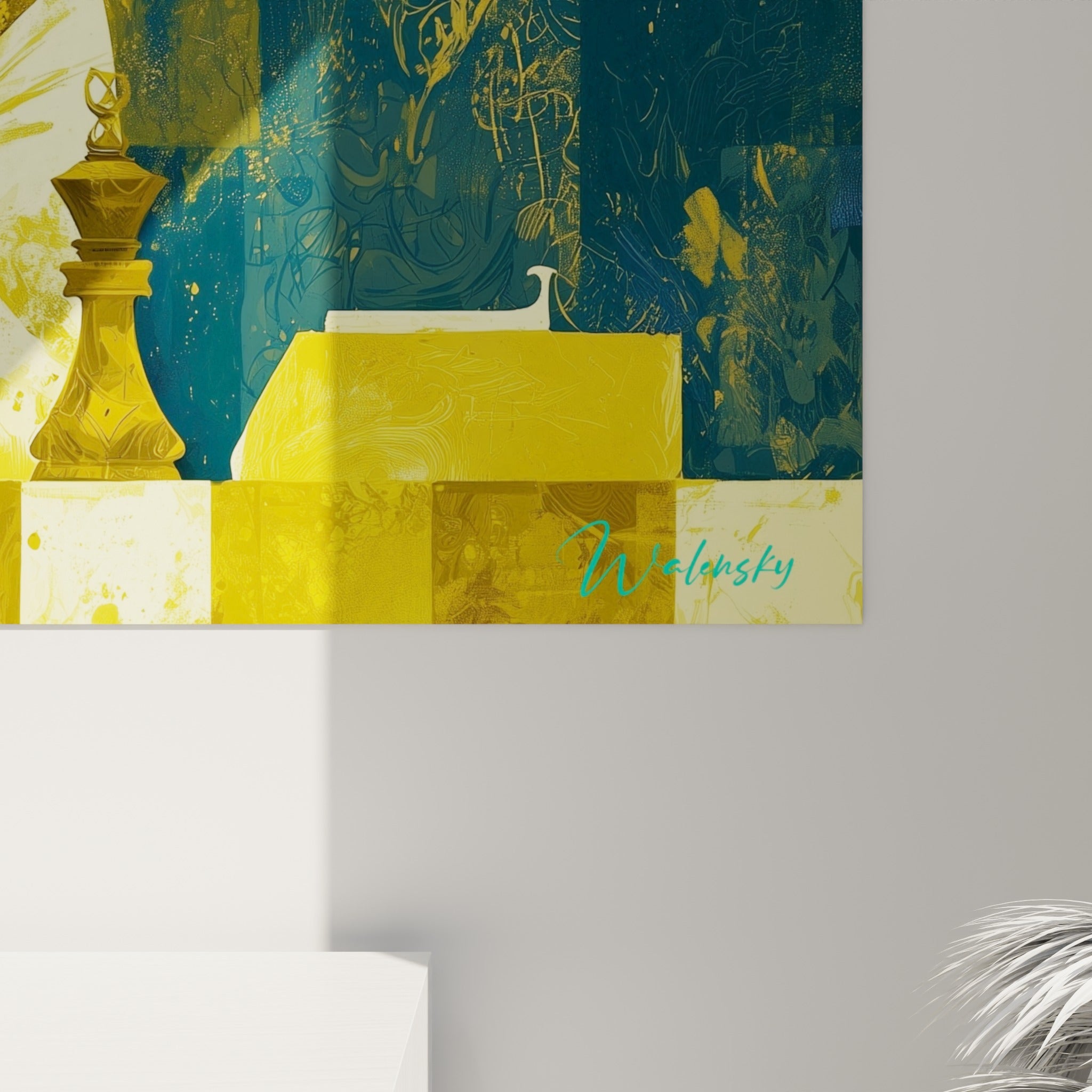 Détail des empâtements jaune ocre et des volutes bleu pastel de ce tableau échecs texturé