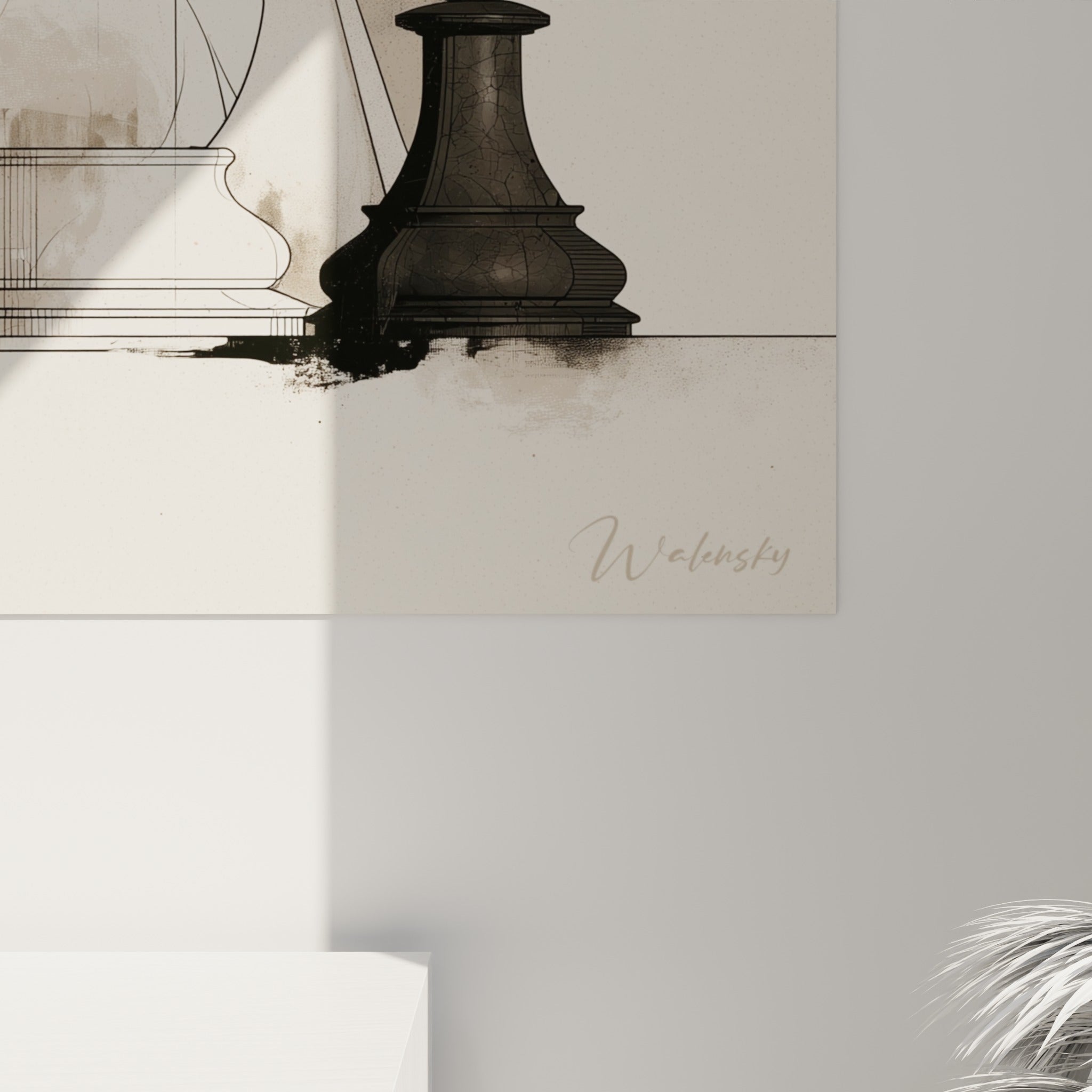 Détail du trait esquissé noir sur fond ivoire texturé, grain visible près du disque orangé du tableau échecs