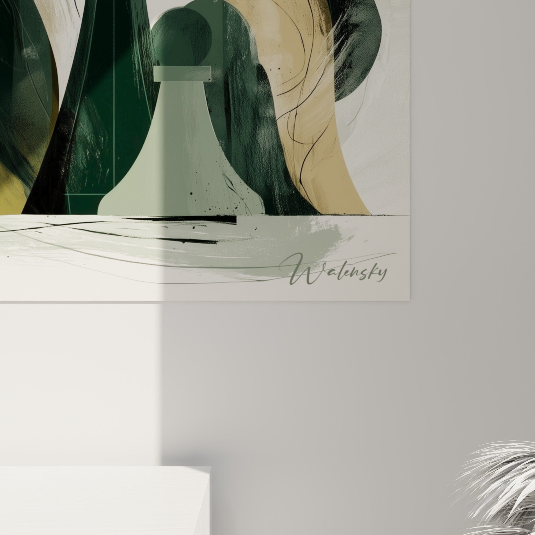 Détail du grain pictural vert sauge et ocre doré sur la crinière du cavalier d'échecs