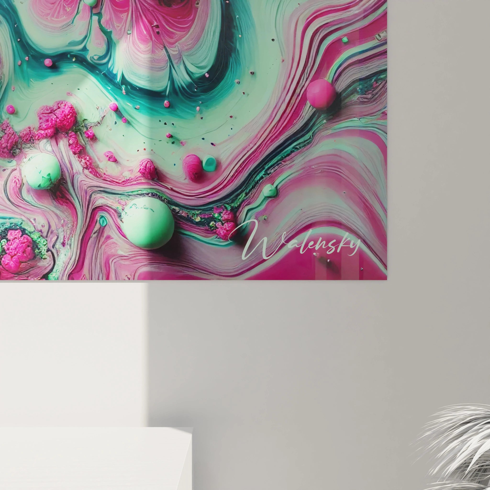 Détail du tableau style epoxy : un mélange vibrant de rose éclatant, vert frais et noir profond. Les formes courbes et les textures granuleuses créent une profondeur hypnotique et une danse visuelle.