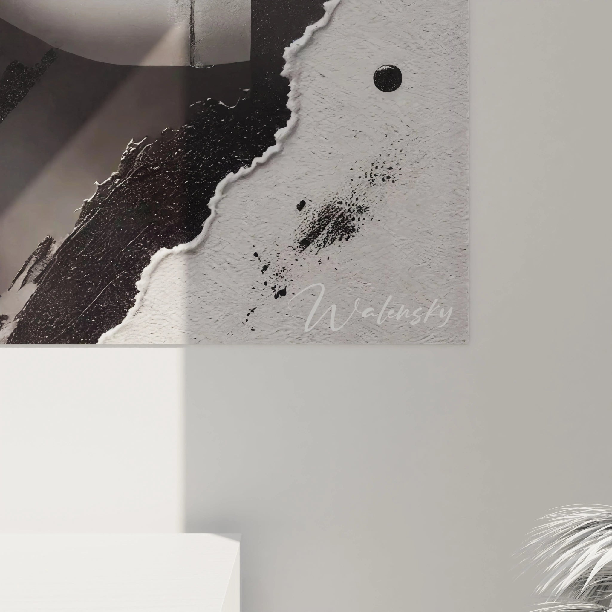 Détail en gros plan d'un tableau en verre acrylique noir et blanc - Angle inférieur droit - Œuvre d'art moderne de grande taille - Texture et finition de haute qualité - Collection de tableaux géants - Art contemporain.