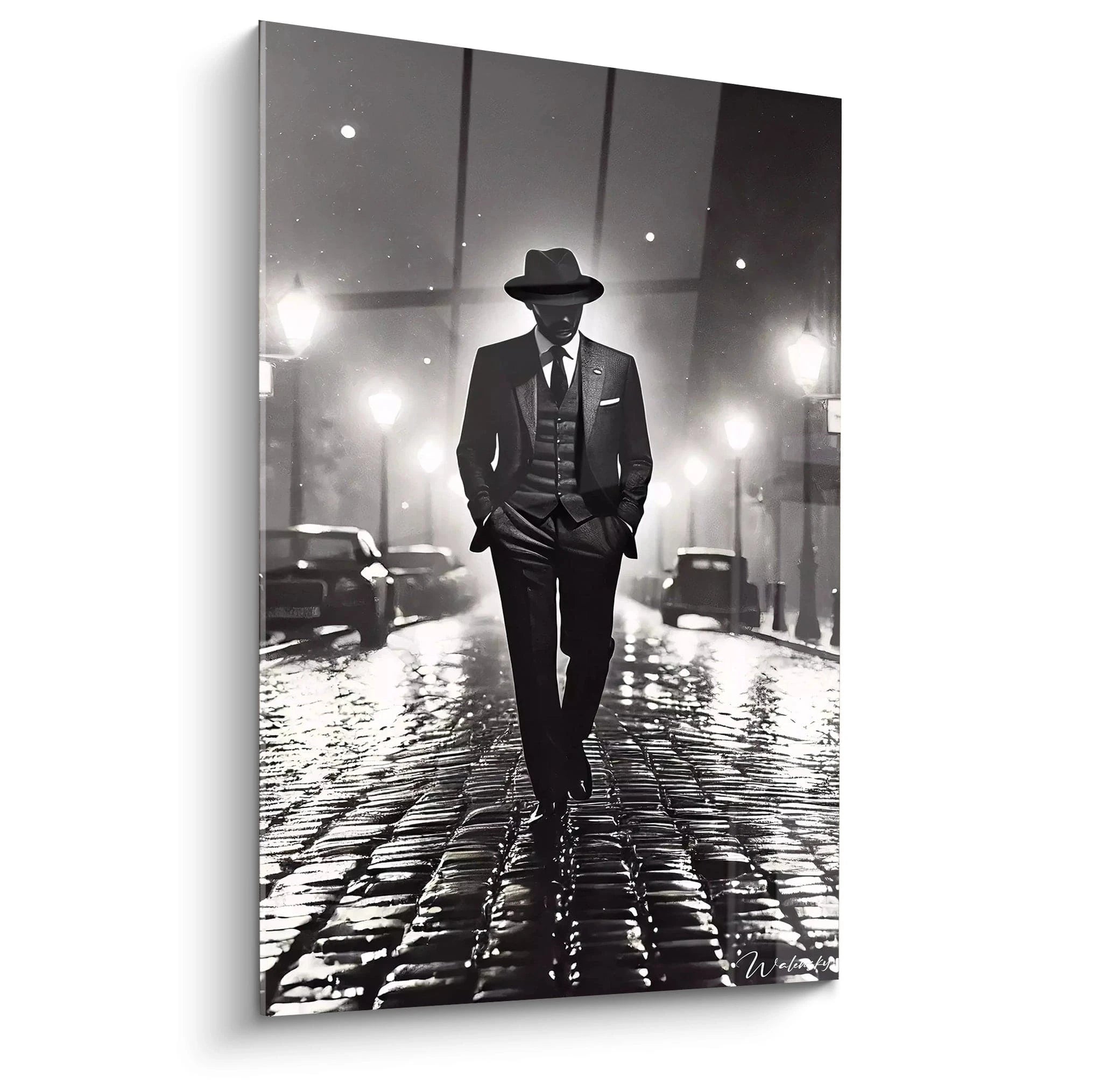 tableau noir et blanc vu de biais ce tableau capture une scène urbaine pluvieuse avec des pavés mouillés et des lampadaires illuminés offrant une ambiance mystérieuse et cinématographique