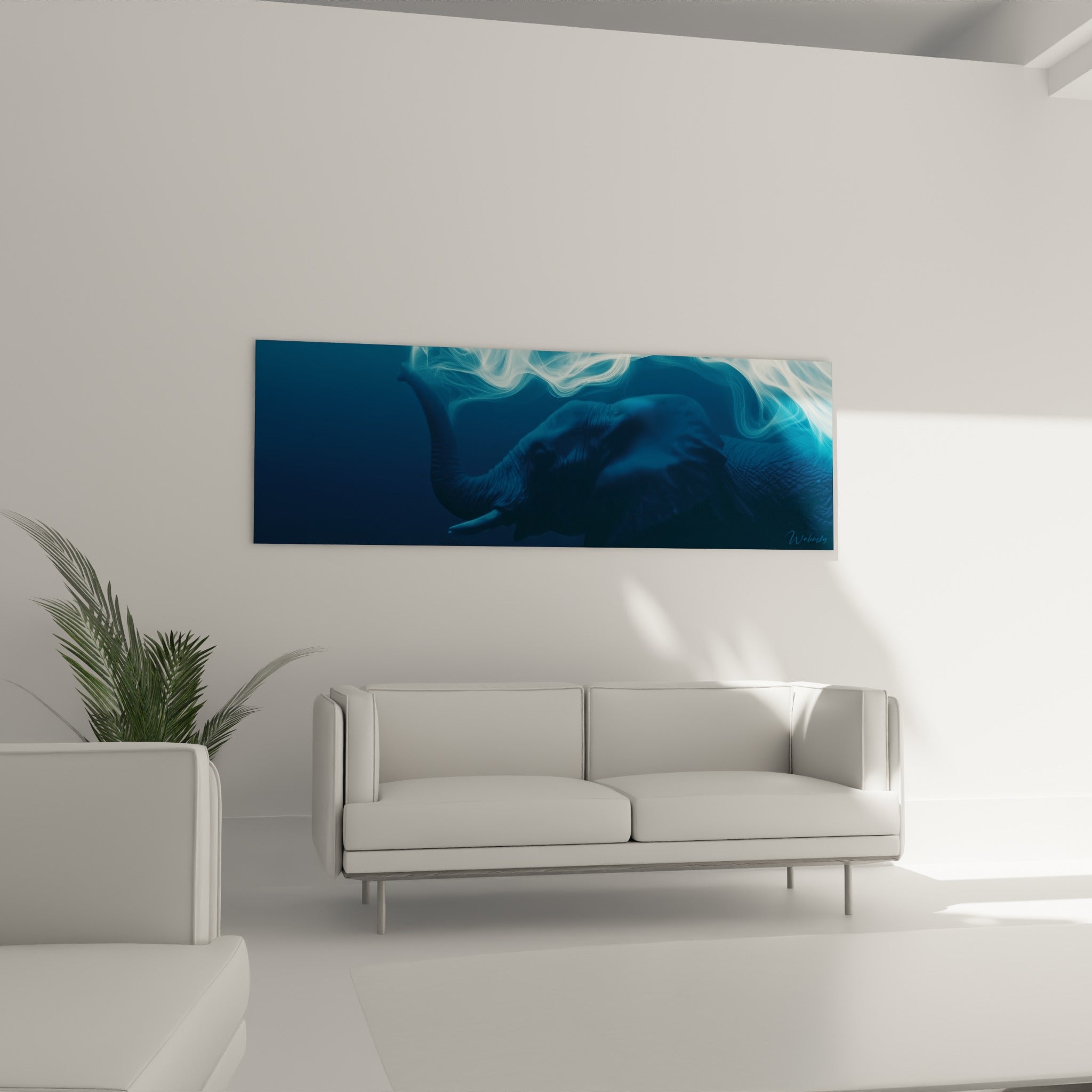 Trompe d'éléphant relevée dans des tons anthracite et bleu marine, au-dessus d'un canapé dans un salon lumineux