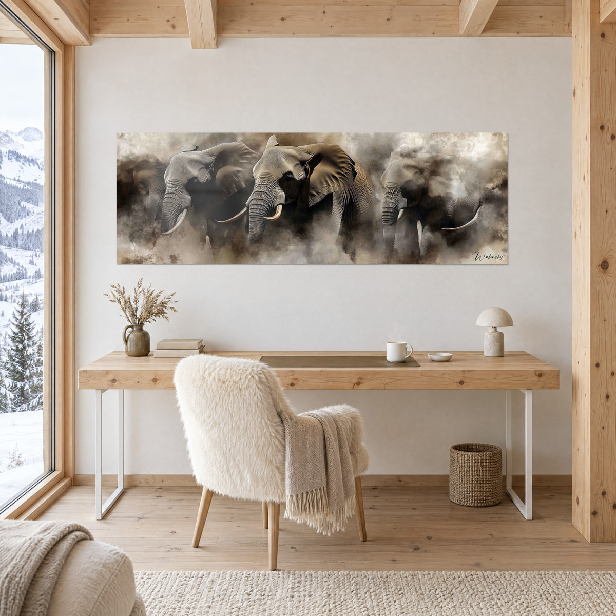 Schilderij drie olifanten met gerimpelde slurven in een sluier van oker- en grijs zand, aan een kantoormuur in een chalet
